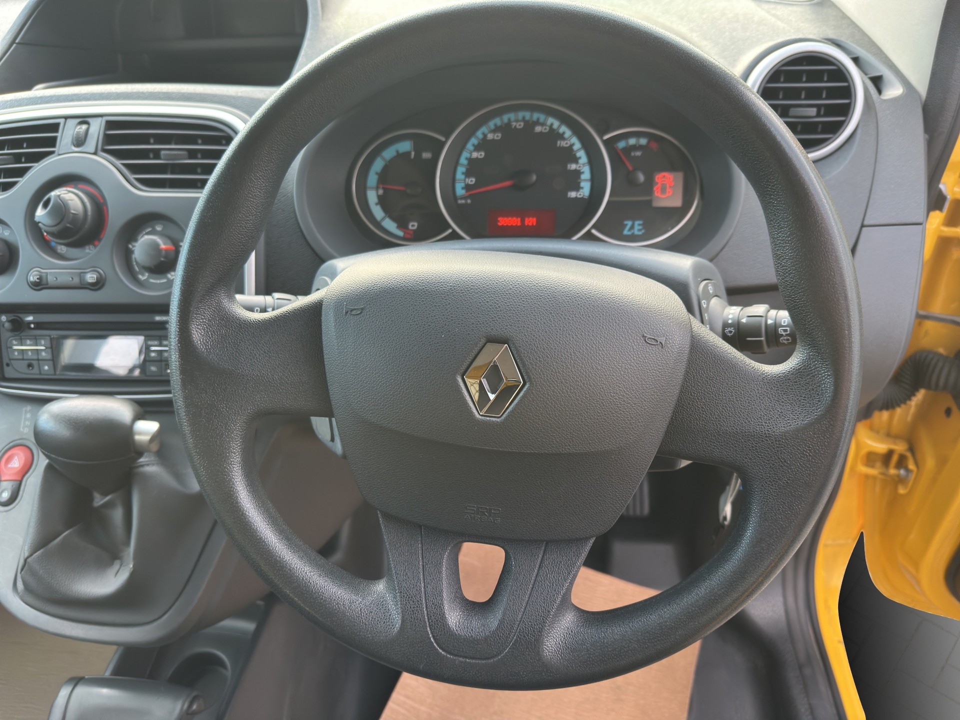 RENAULT Kangoo Maxi Z.E. 33 R60 Business-image-9