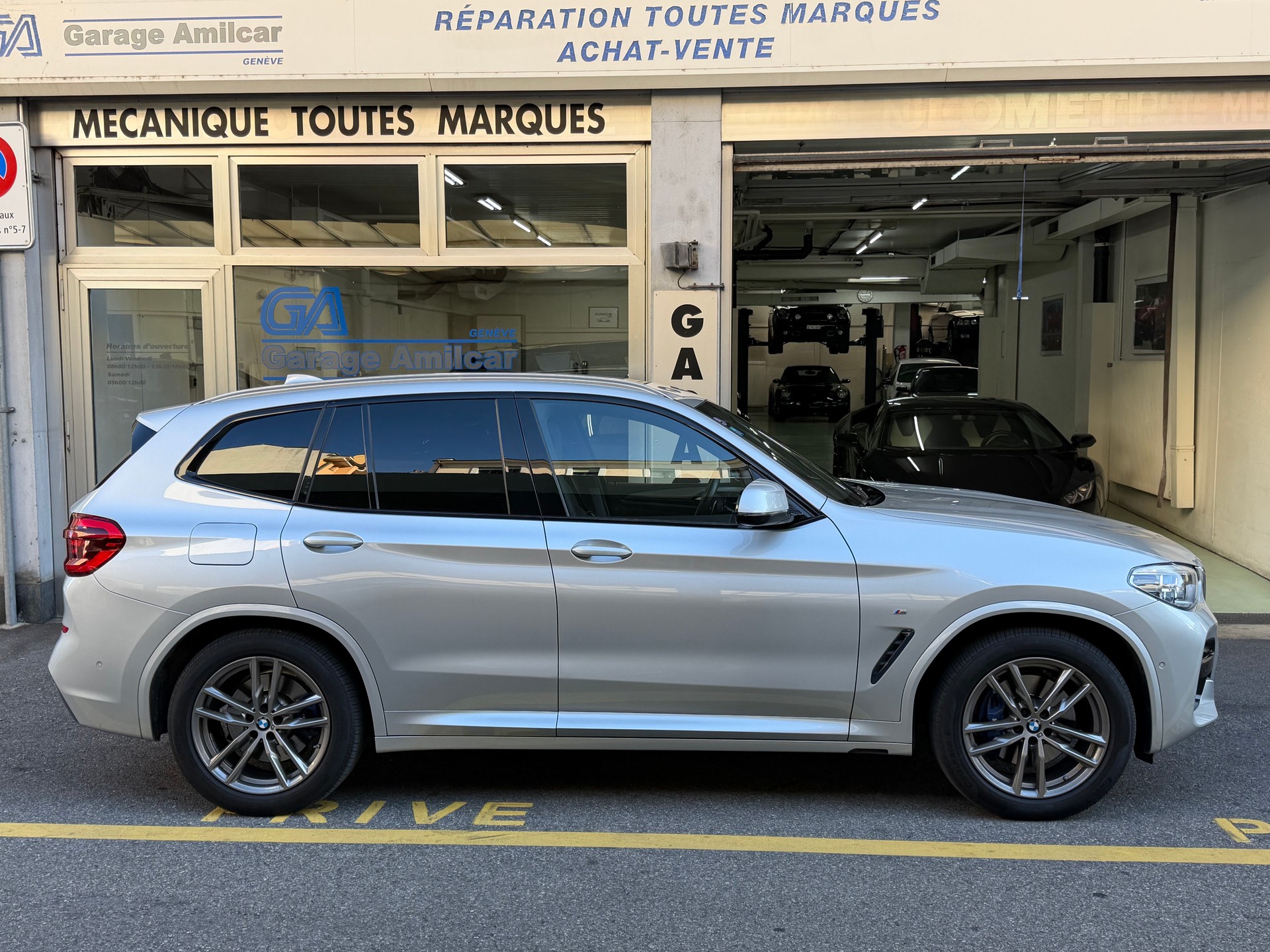 BMW X3 xDrive 30i M Sport Steptronic-image-15