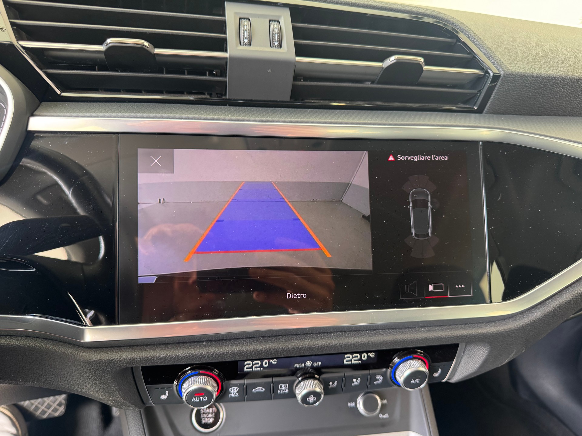 AUDI Q3 Sportback 35 TFSI Attraction S-tronic-image-11