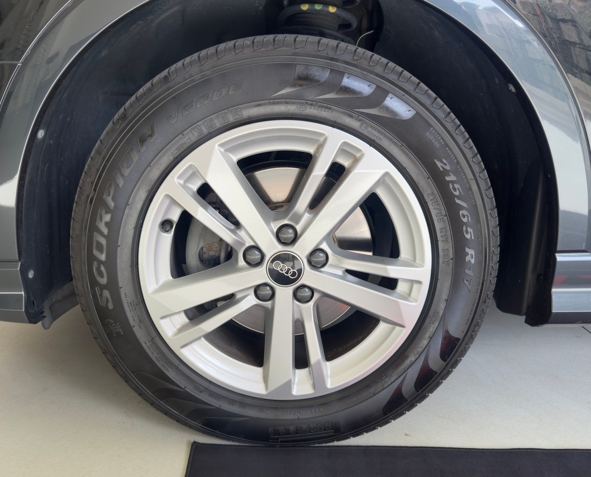 AUDI Q3 Sportback 35 TFSI Attraction S-tronic-image-6