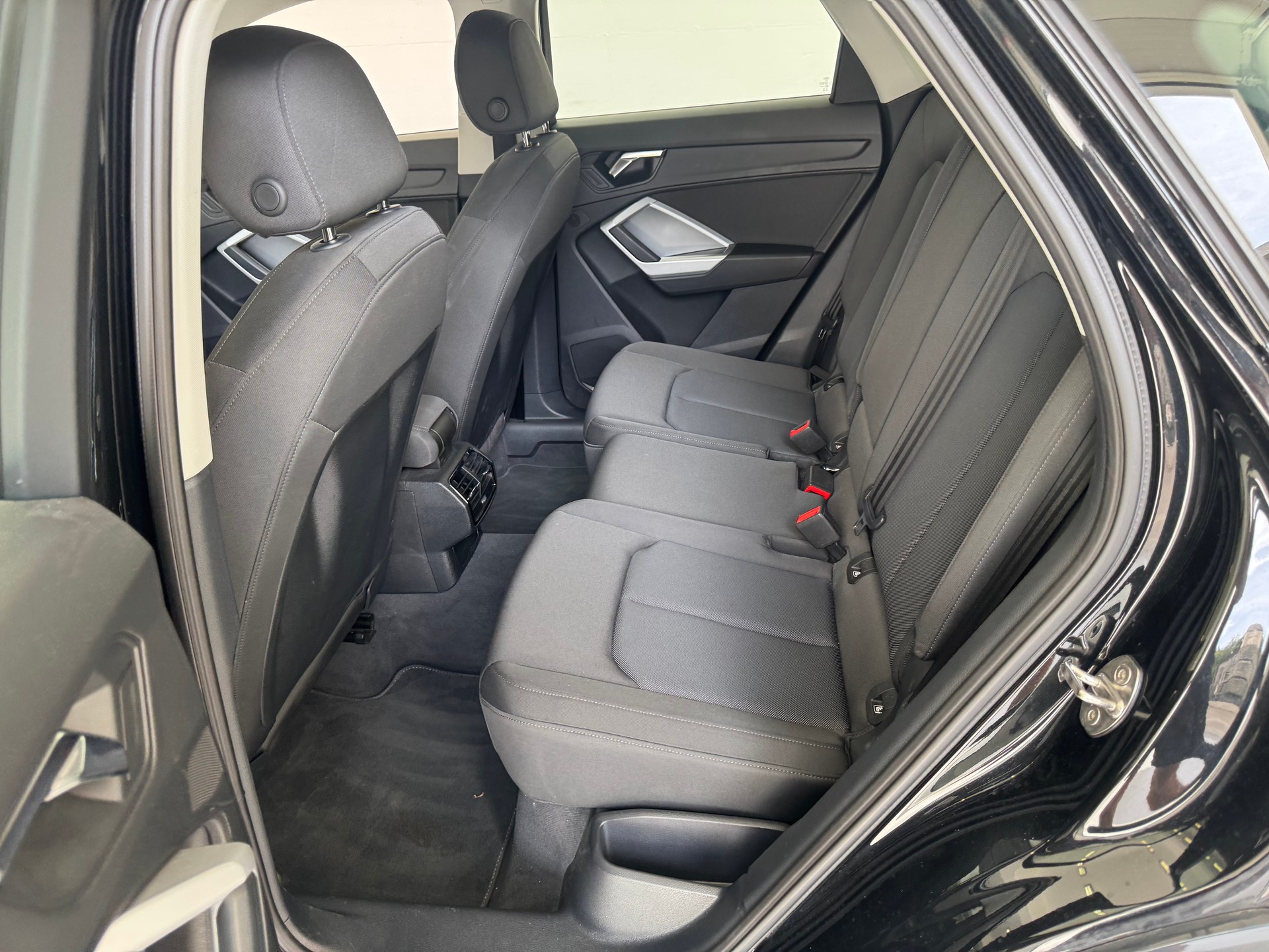 AUDI Q3 Sportback 35 TFSI Attraction S-tronic-image-13