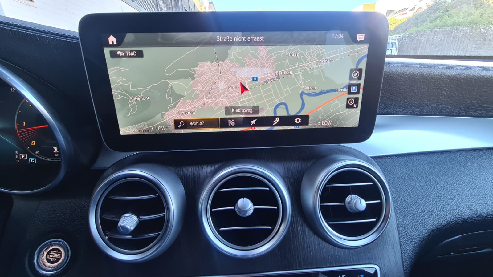 MERCEDES-BENZ GLC 220 d 4Matic 9G-Tronic ** Voll-Leder ** Panorama-Schiebedach ** Gr-Navi ** RF-Kamera 360° ** Sitzmemory ** Frisch Ab MFK **-image-14