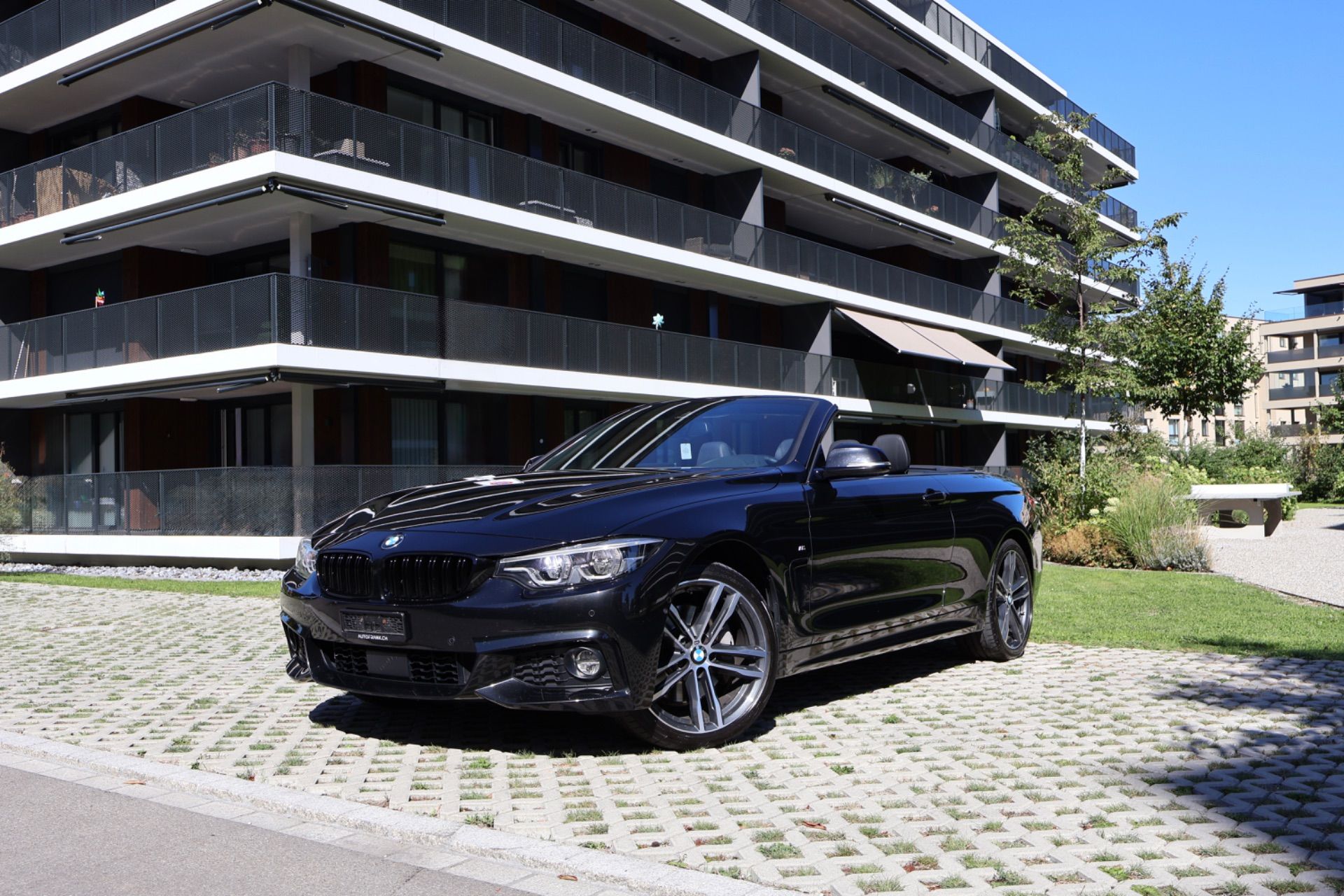 BMW 440 i Cabriolet xDrive M Sport Steptronic-image-1