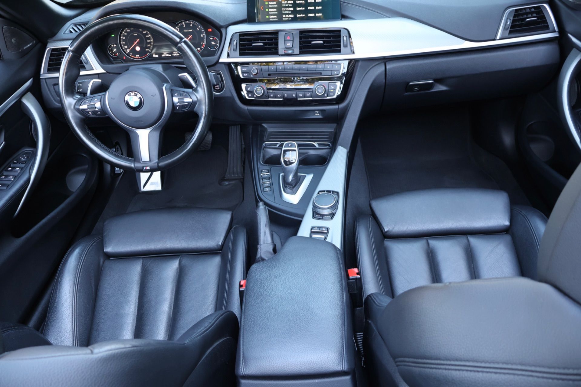 BMW 440 i Cabriolet xDrive M Sport Steptronic-image-8