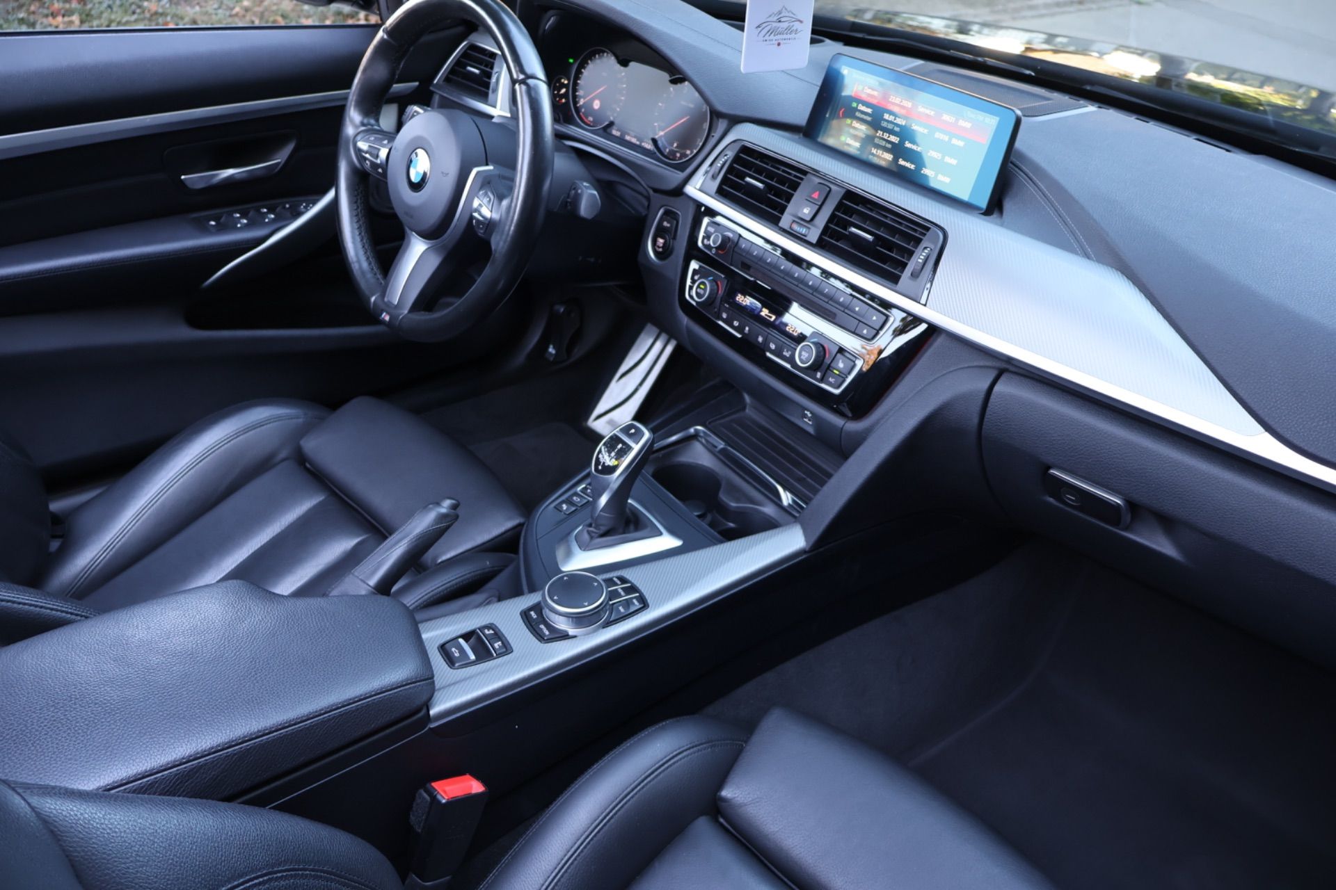 BMW 440 i Cabriolet xDrive M Sport Steptronic-image-7