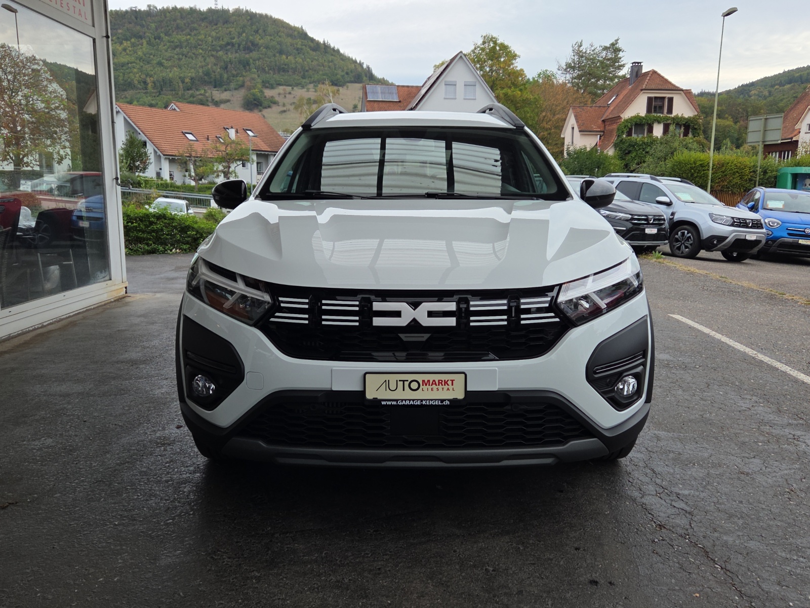 DACIA Jogger TCe 110 Extreme-image-3