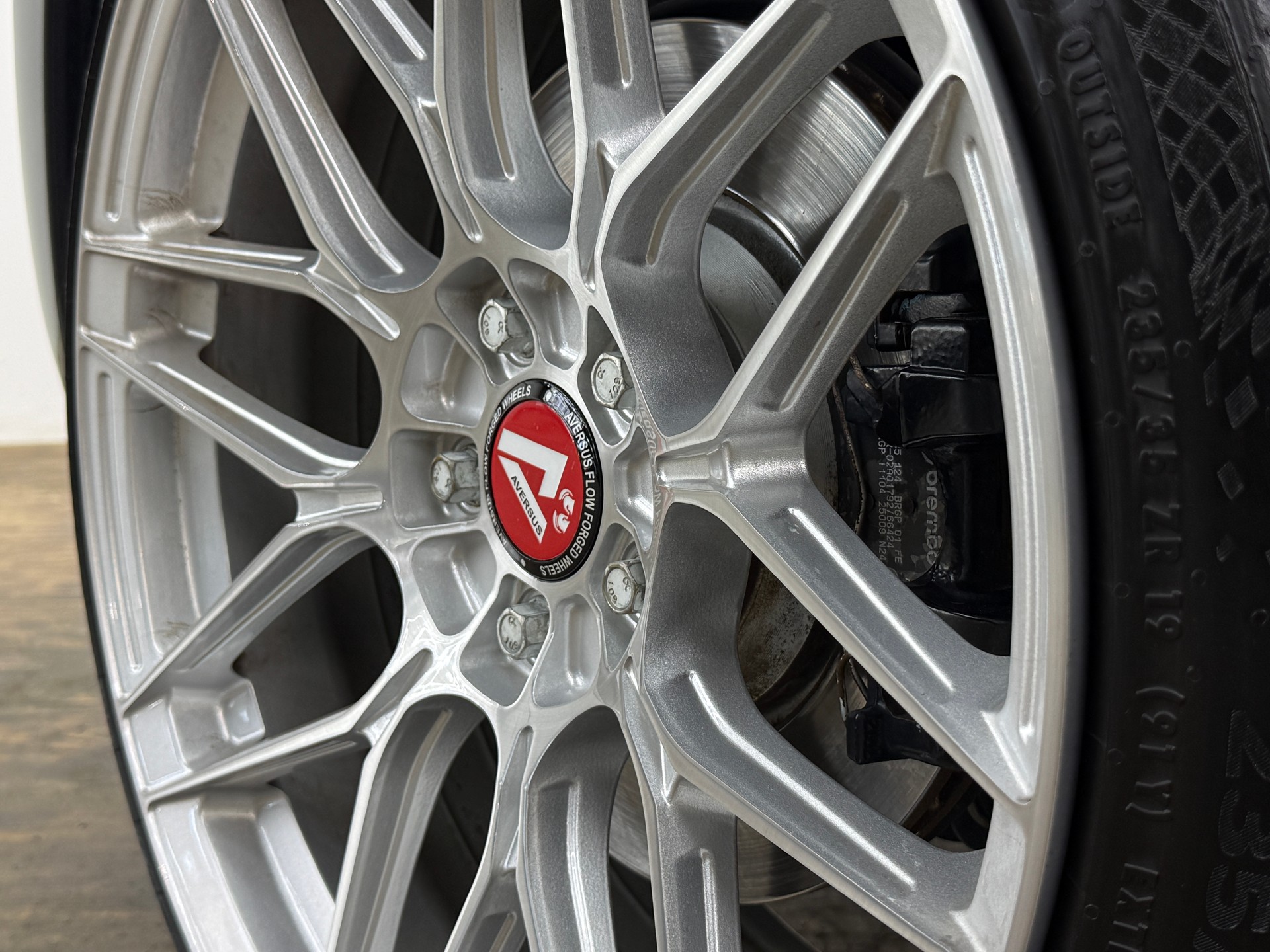 VW Golf 2.0 TSI R 4Motion DSG-image-31