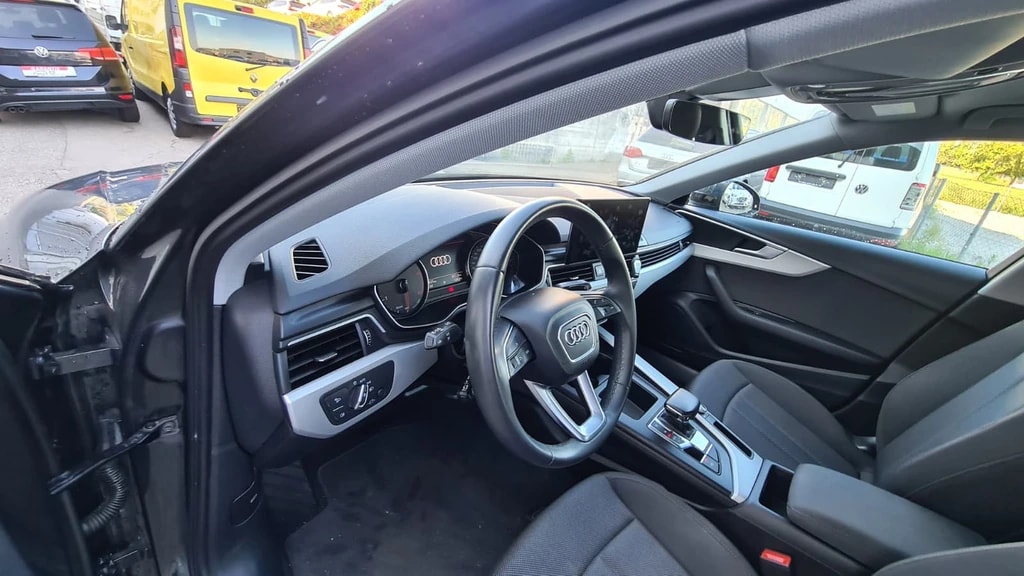 AUDI A4 Avant 35 TDI S-tronic ** GR-Navi ** RF-Kamera ** Abstandsregelsysteme ** PDC ** Frisch Ab MFK & Service **-image-16