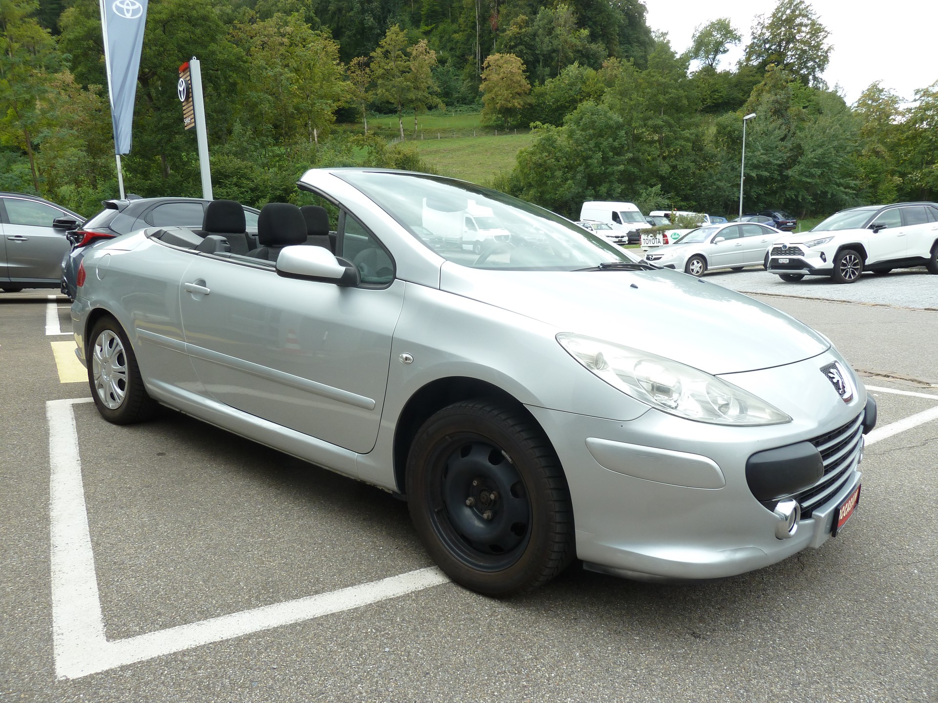 PEUGEOT 308 CC 2.0 HDI Allure-image-15