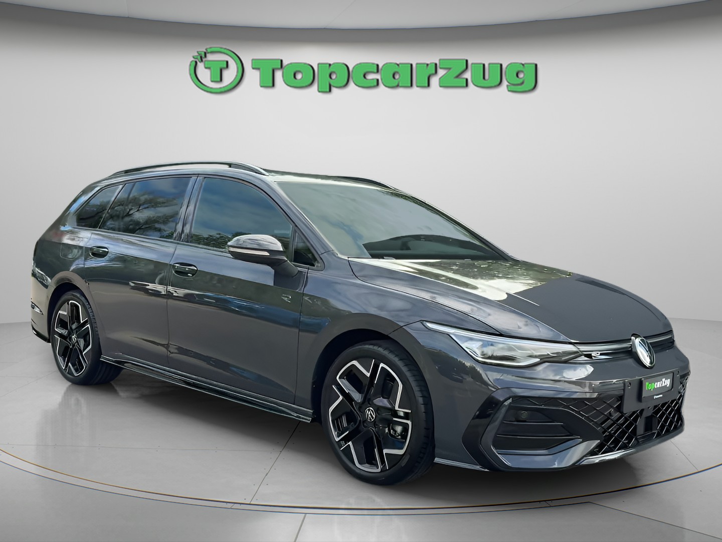 VW Golf Variant 1.5 eTSI mHEV R-Line DSG-image-3