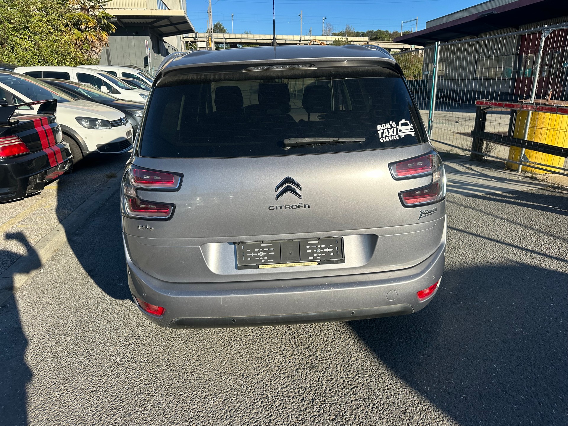 CITROEN C4 Picasso 1.2 Pure Tech Séduction-image-9