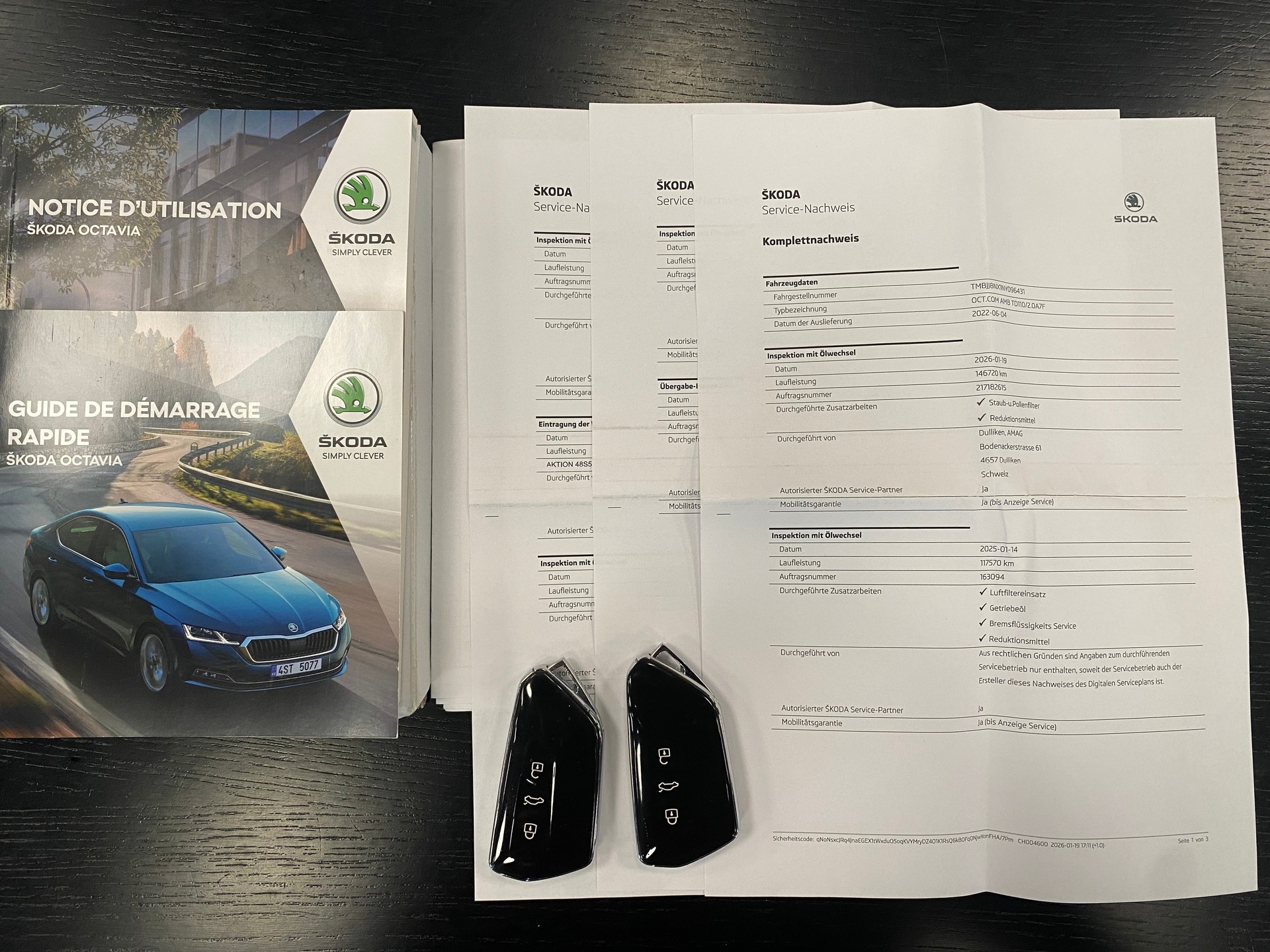 SKODA Octavia Combi 2.0 TDI DSG Ambition-image-19