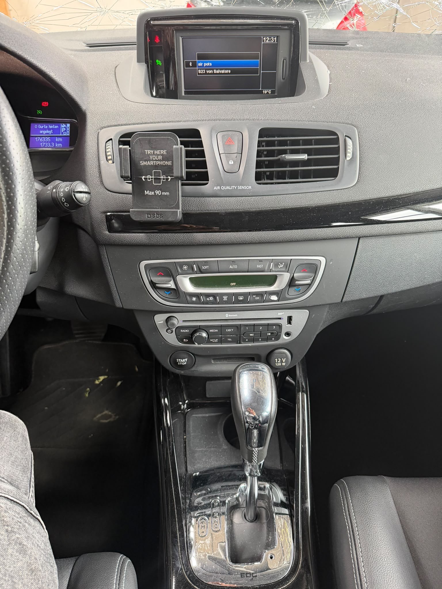 RENAULT Mégane Grandtour 1.5 dCi Bose EDC-image-16