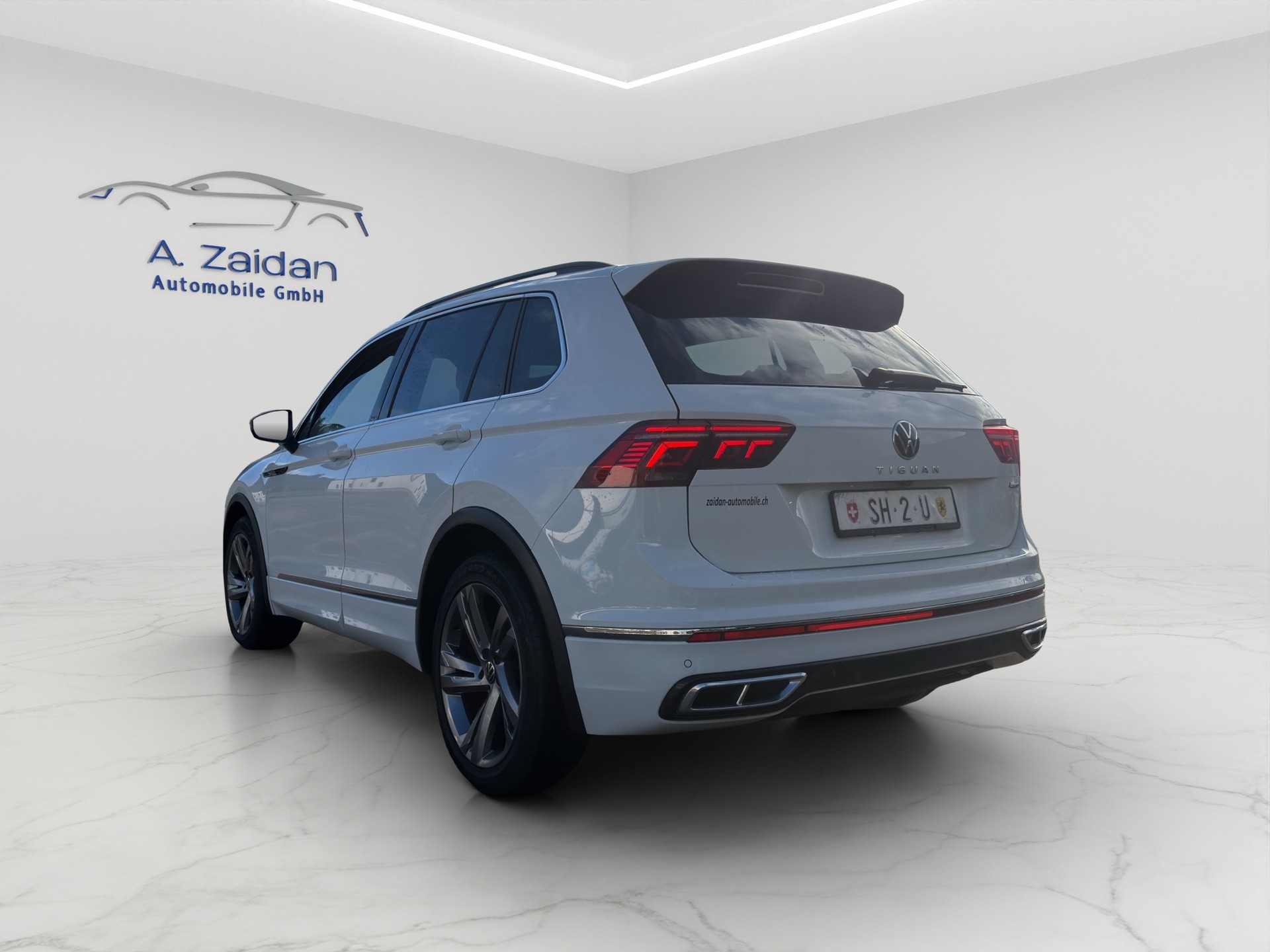 VW Tiguan 2.0 TDI SCR R-Line 4Motion DSG-image-6