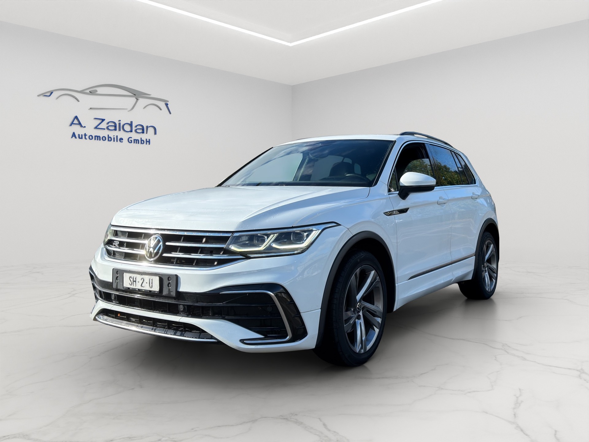 VW Tiguan 2.0 TDI SCR R-Line 4Motion DSG-image-0