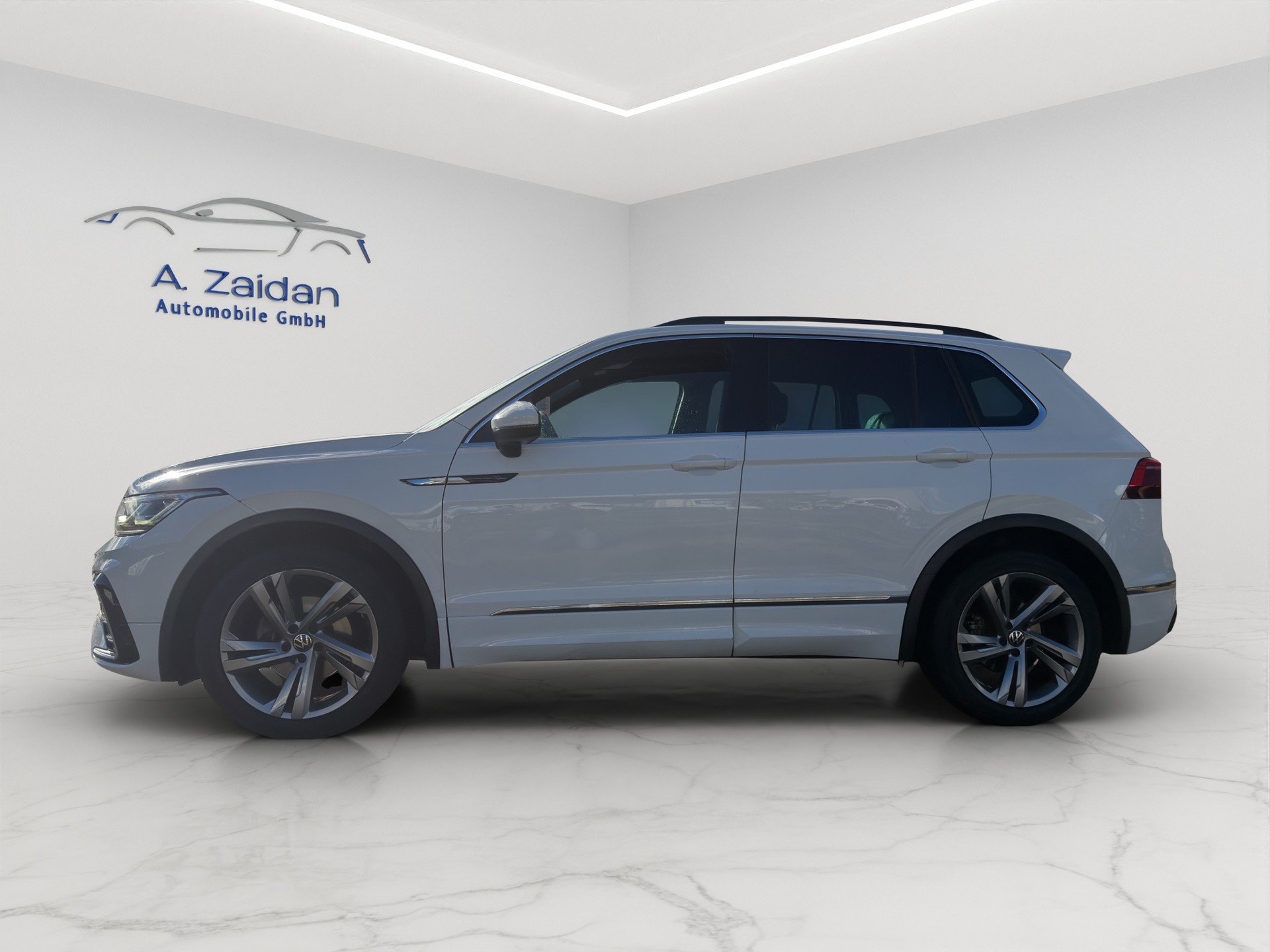 VW Tiguan 2.0 TDI SCR R-Line 4Motion DSG-image-7