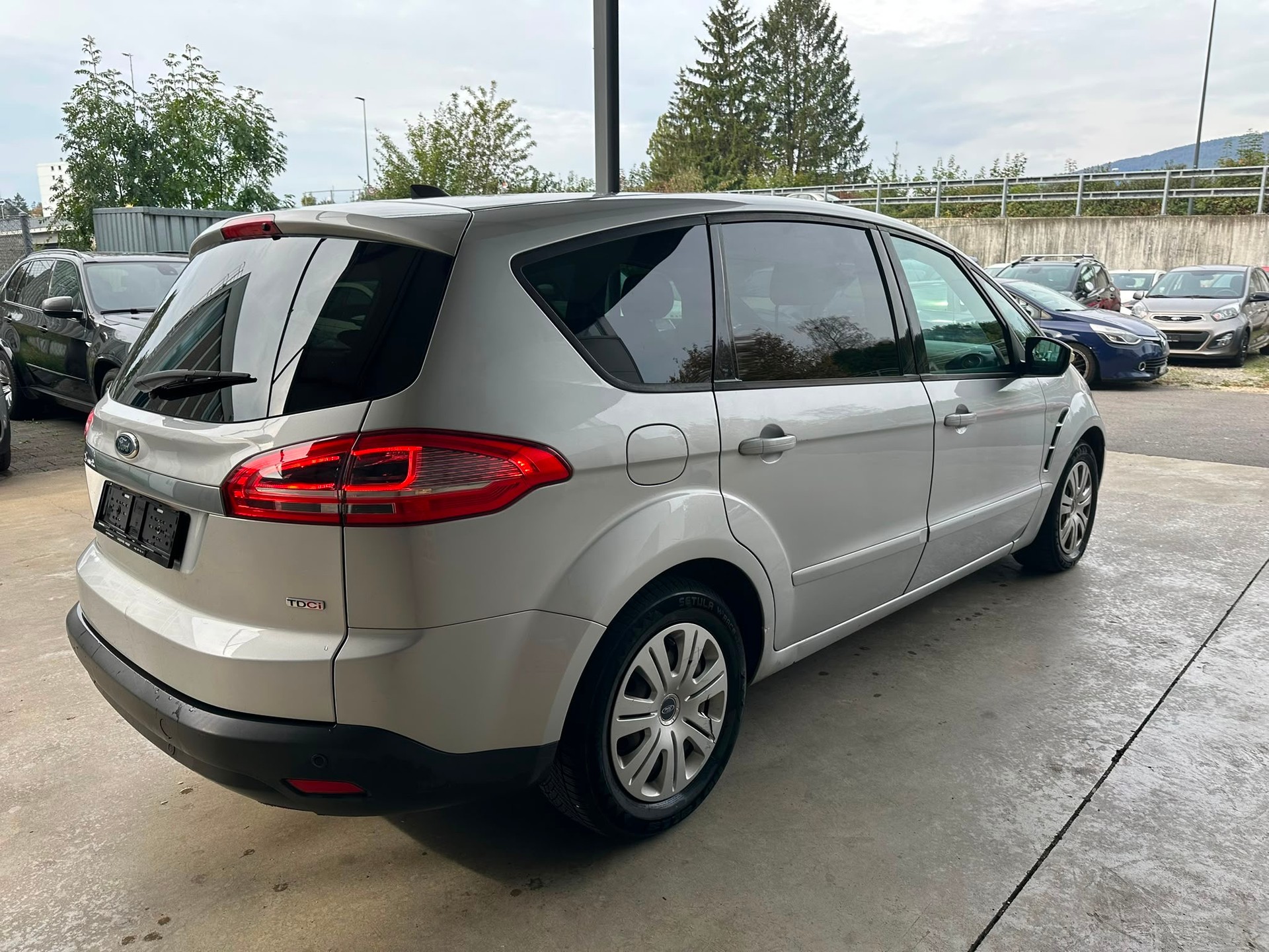 FORD S-Max 2.0 TDCi Titanium PowerShift-image-2