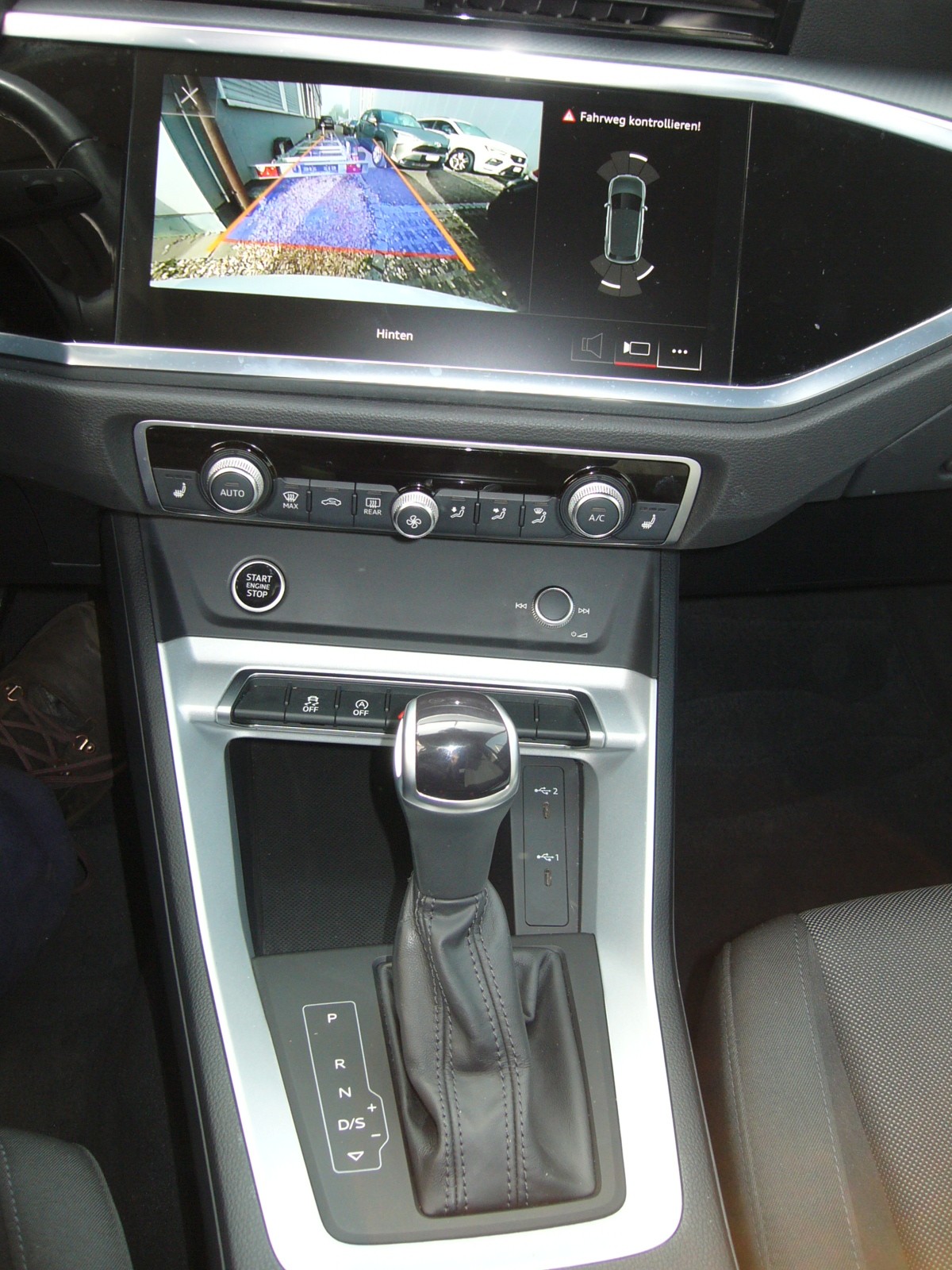 AUDI Q3 Sportback 35 TFSI S-tronic Mild-Hybrid-image-8