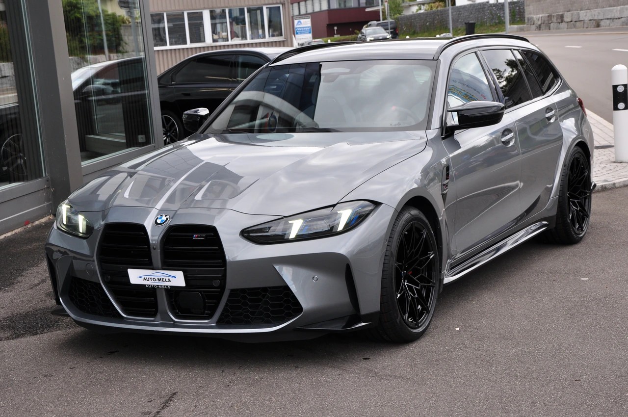 BMW M3 Touring xDrive Competition M-image-15