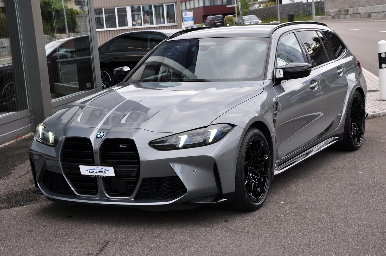 BMW M3 Touring xDrive Competition M-image-16