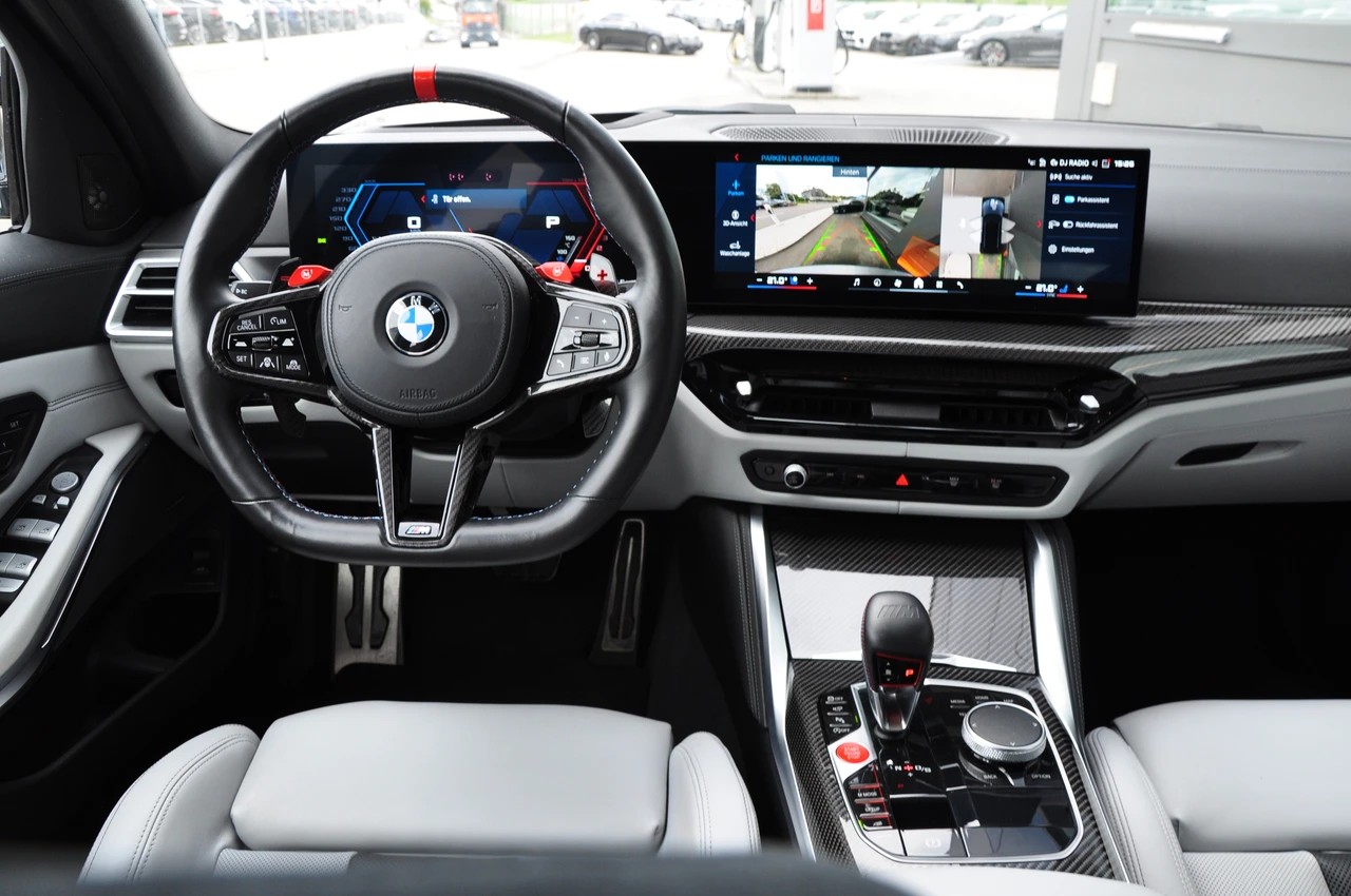 BMW M3 Touring xDrive Competition M-image-21