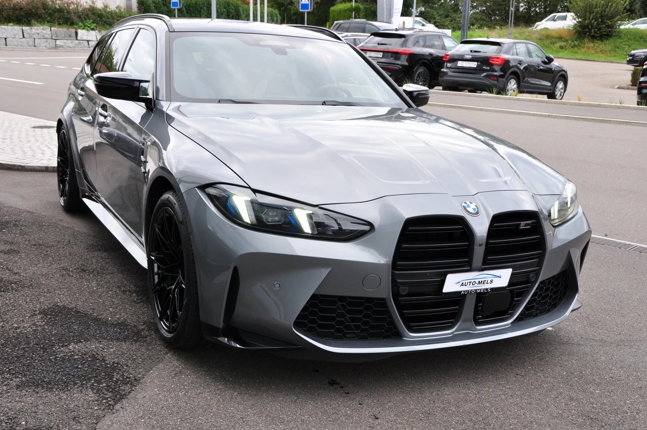 BMW M3 Touring xDrive Competition M-image-13