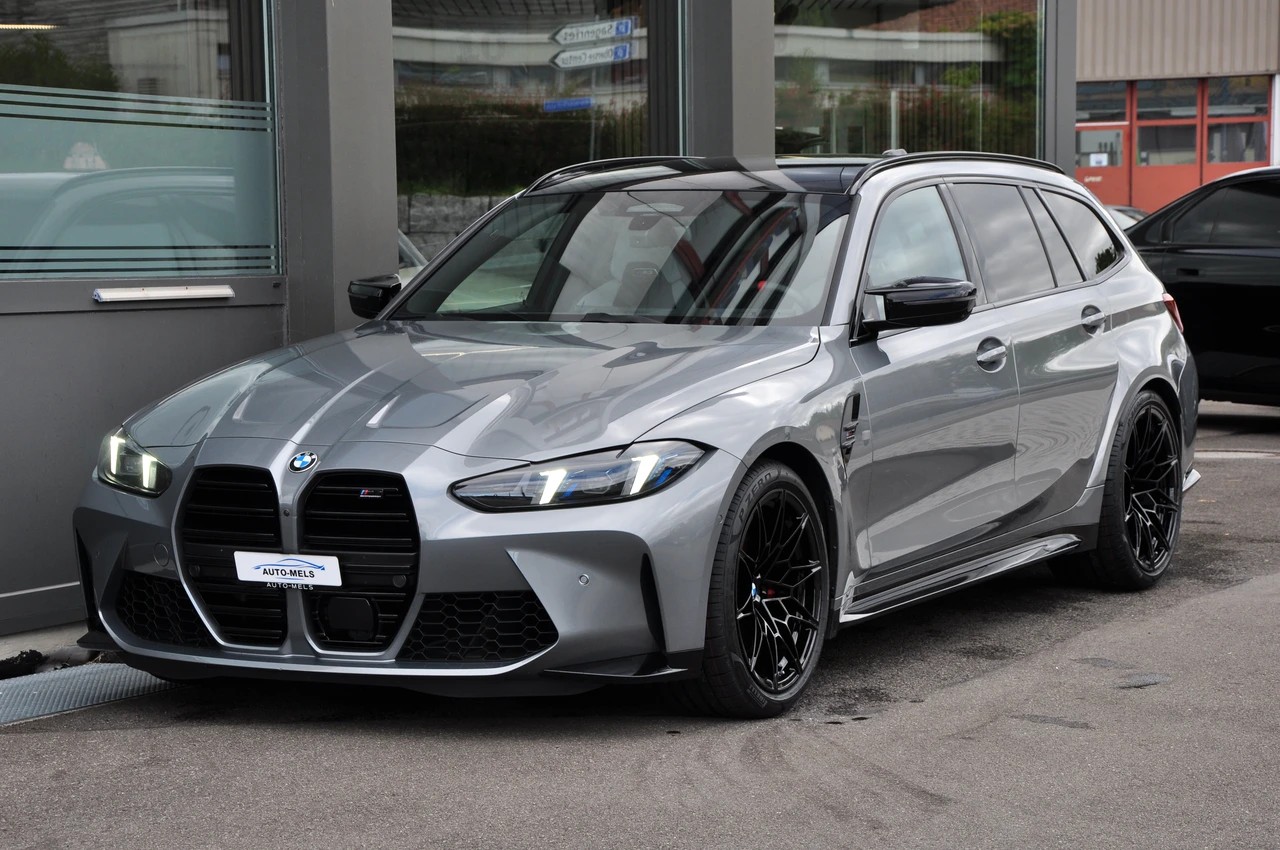 BMW M3 Touring xDrive Competition M-image-4