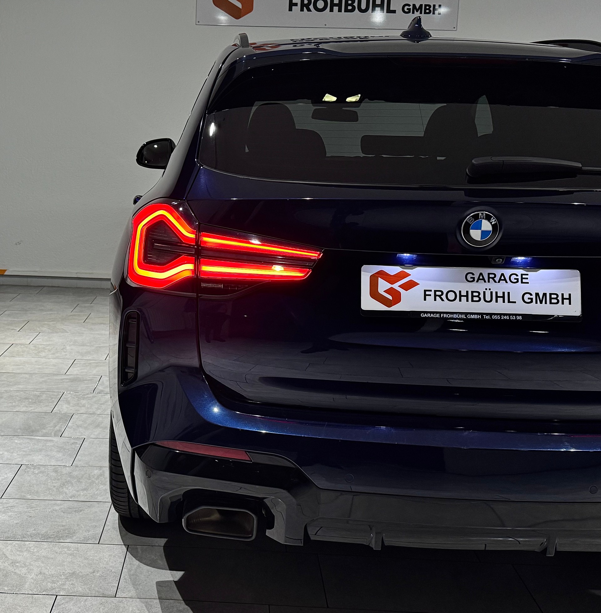 BMW X3 xDrive 20i M Sport Individual | CH | 1.Hand |-image-9