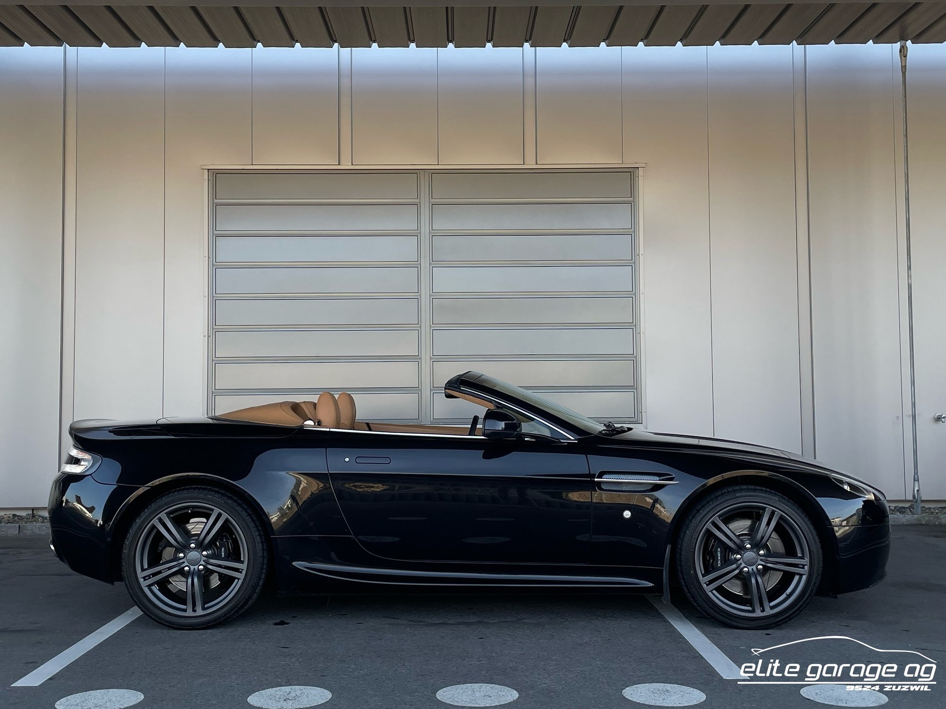 ASTON MARTIN V8 Vantage 4.7 Sportshift-image-6