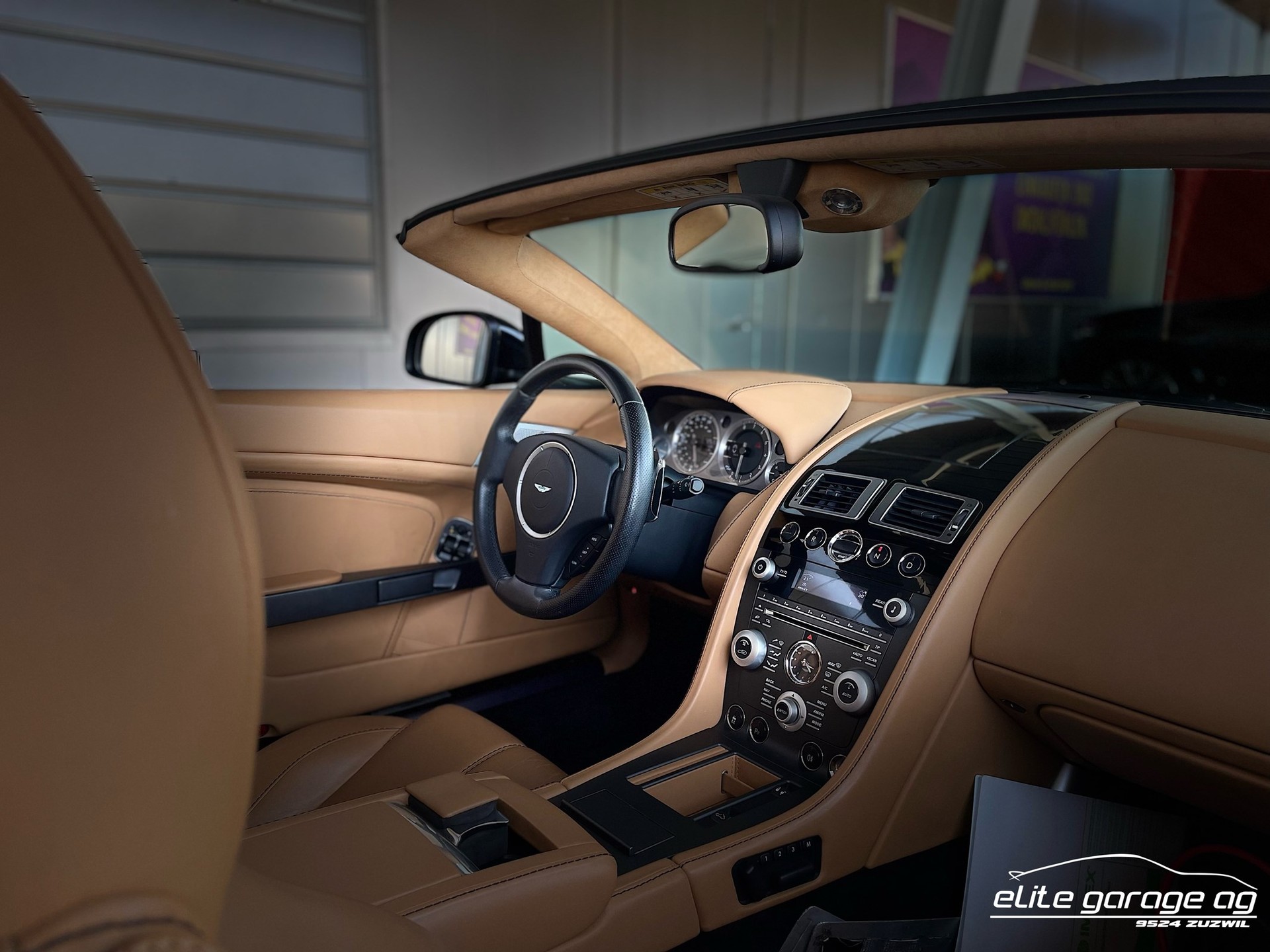 ASTON MARTIN V8 Vantage 4.7 Sportshift-image-15