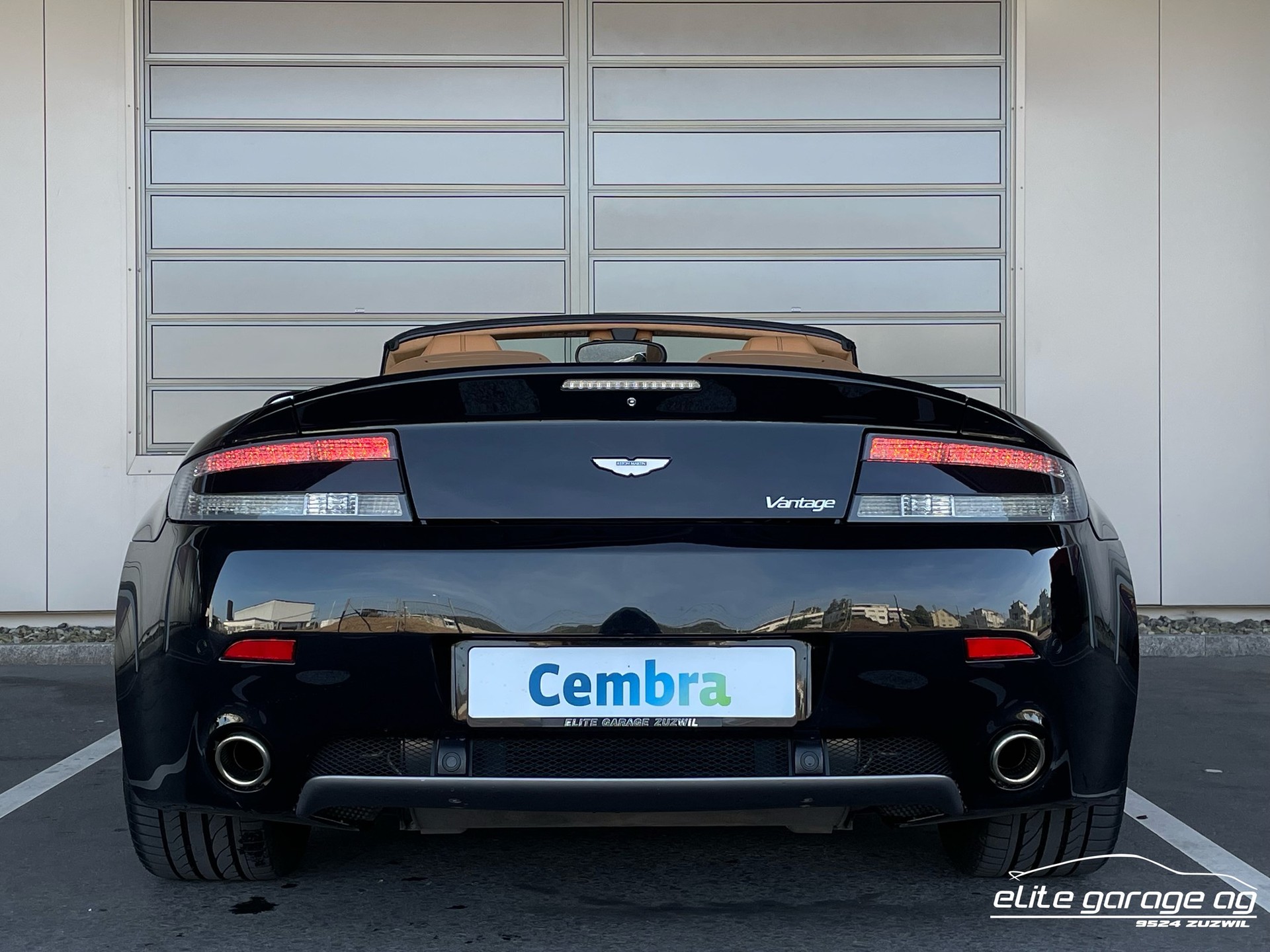 ASTON MARTIN V8 Vantage 4.7 Sportshift-image-4