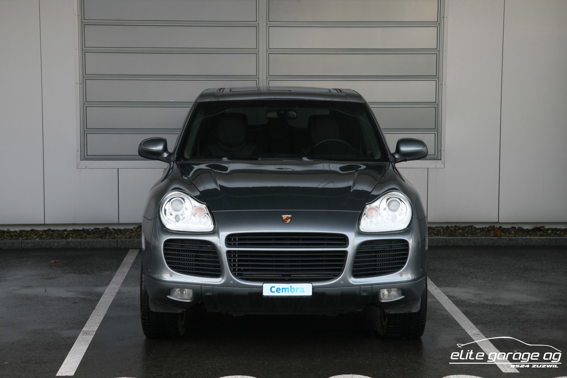 PORSCHE Cayenne Turbo-image-7