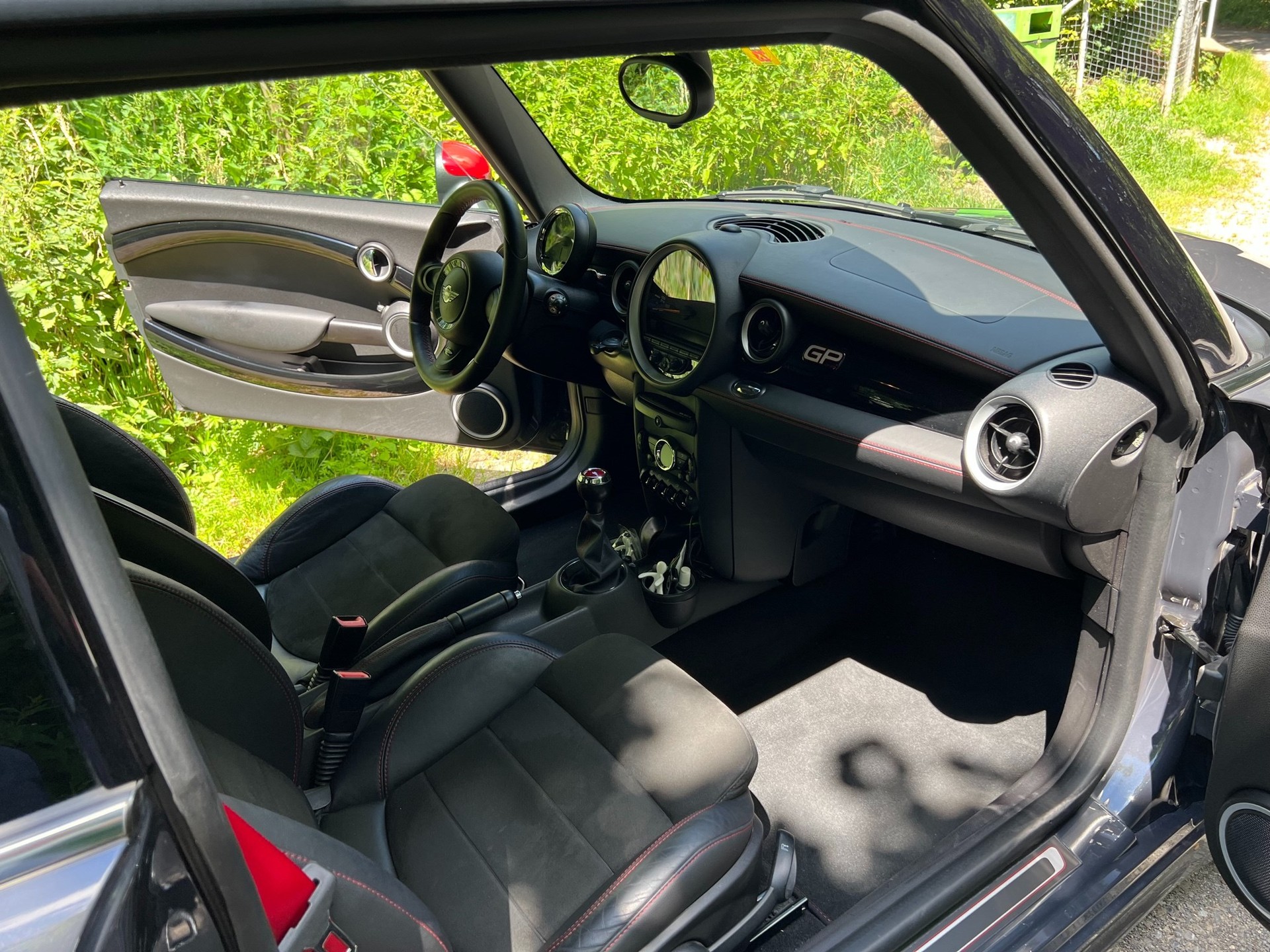 MINI Mini Cooper John Mini Cooper Works GP-image-8