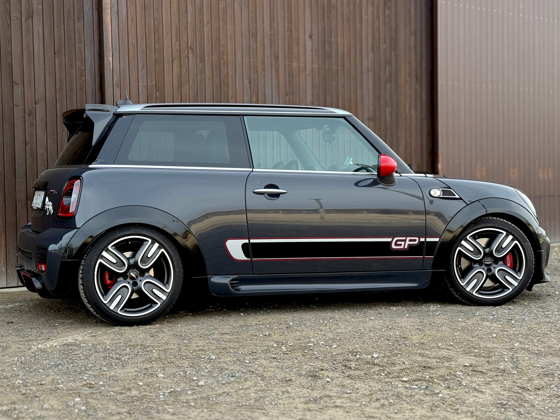 MINI Mini Cooper John Mini Cooper Works GP-image-1