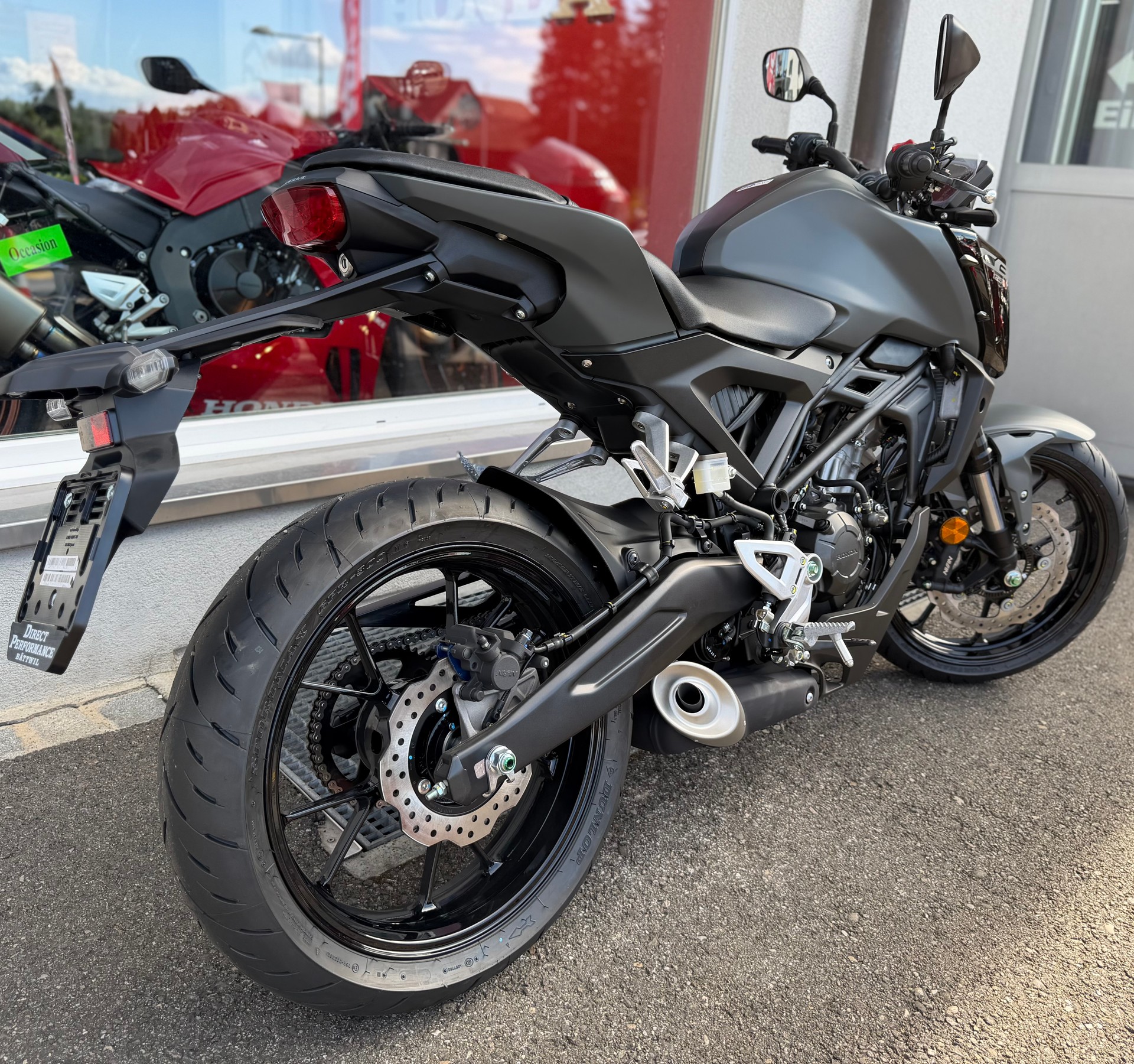 HONDA CB 125 R-showroom-element-3