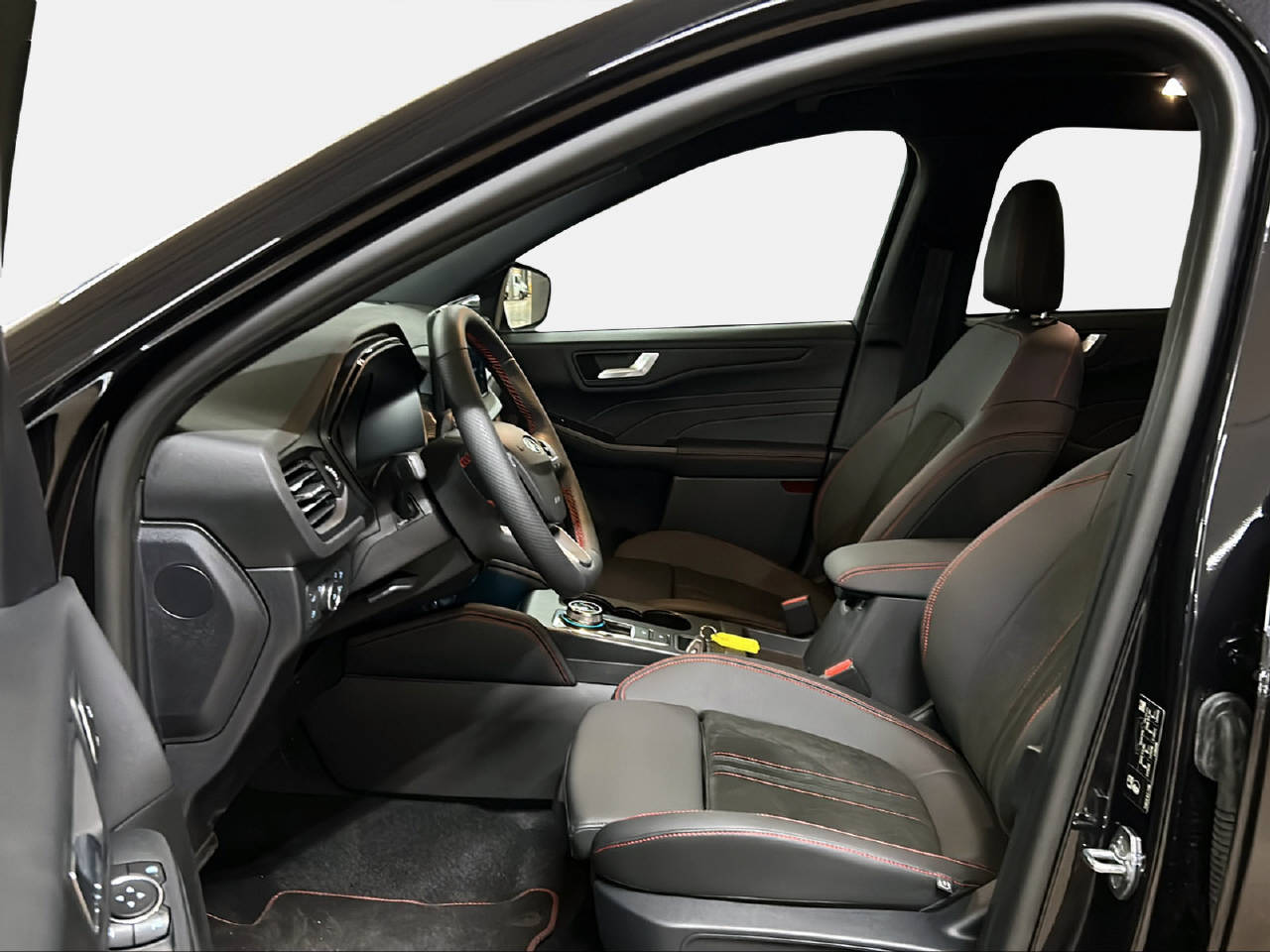 FORD Kuga 2.5 Plug-in Hybrid ST-Line-image-8
