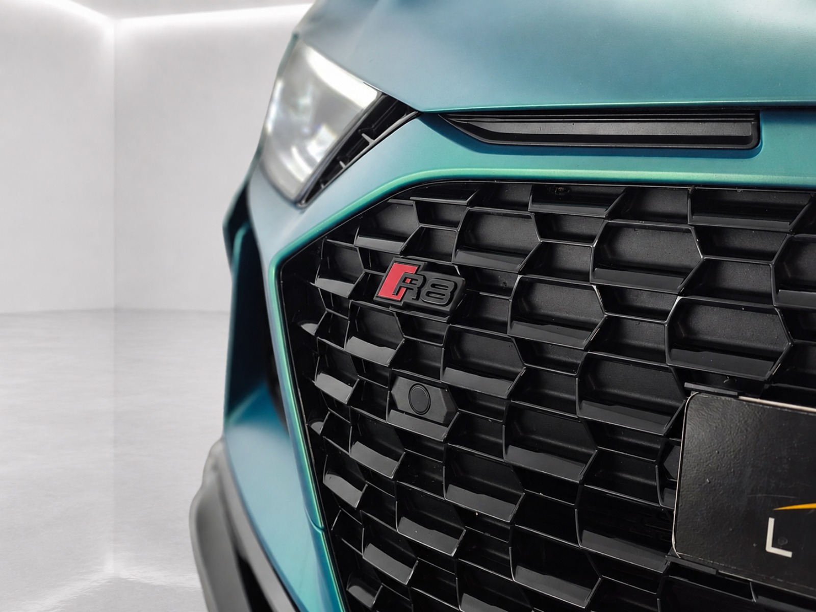 AUDI R8 Coupé S-Tronic PERFORMANCE QUATTRO*FULL CAPRISTO*-image-6