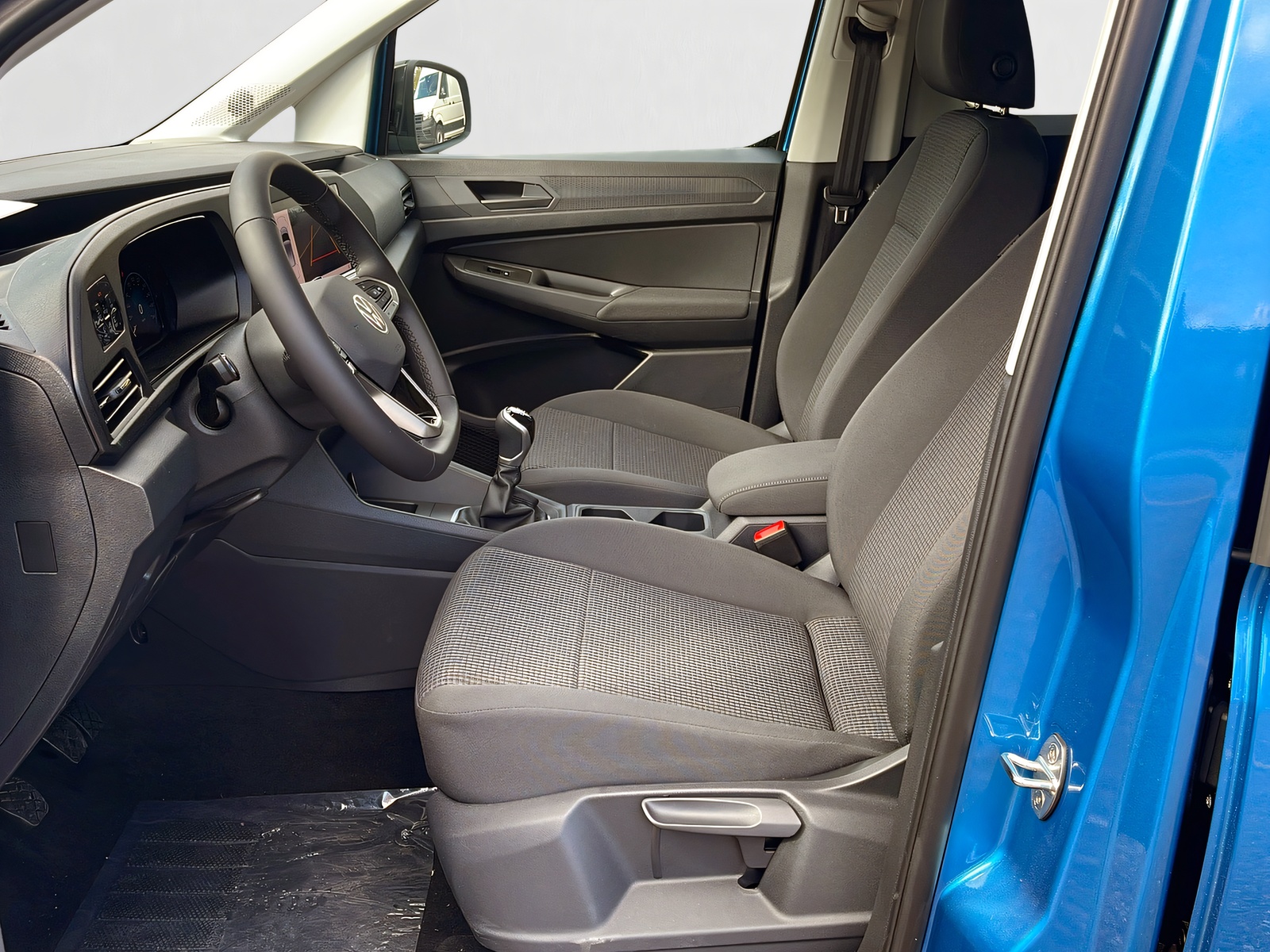 VW Caddy 1.5 TSI Liberty-image-3