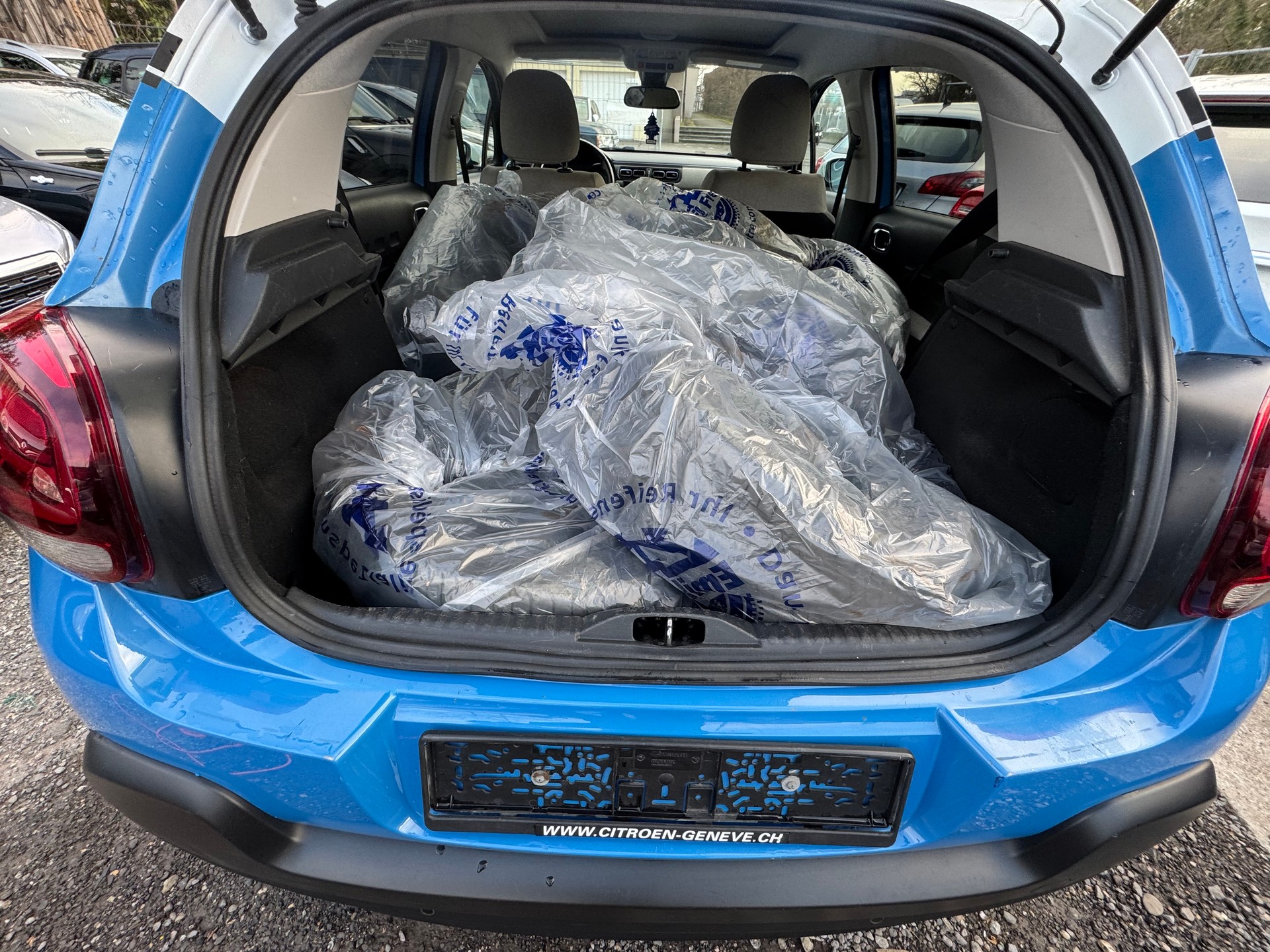 CITROEN C3 1.2i PureTech Feel-image-5