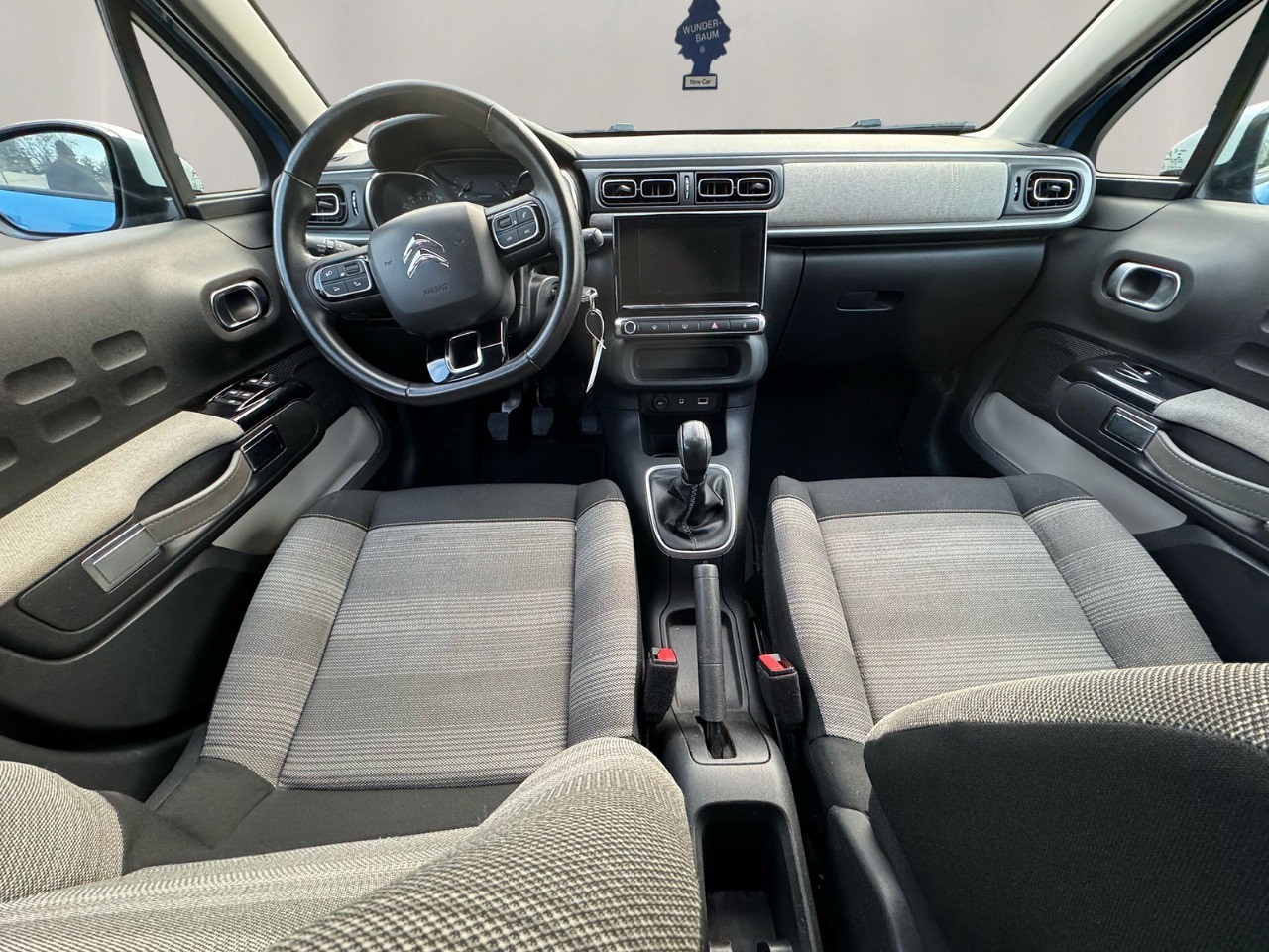 CITROEN C3 1.2i PureTech Feel-image-10