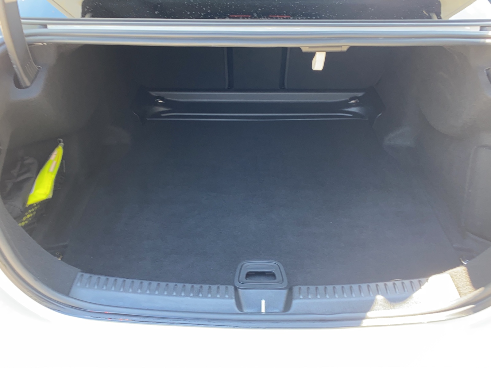 MERCEDES-BENZ E 220 D AMG-Line Night-Paket, Neues Model-image-18