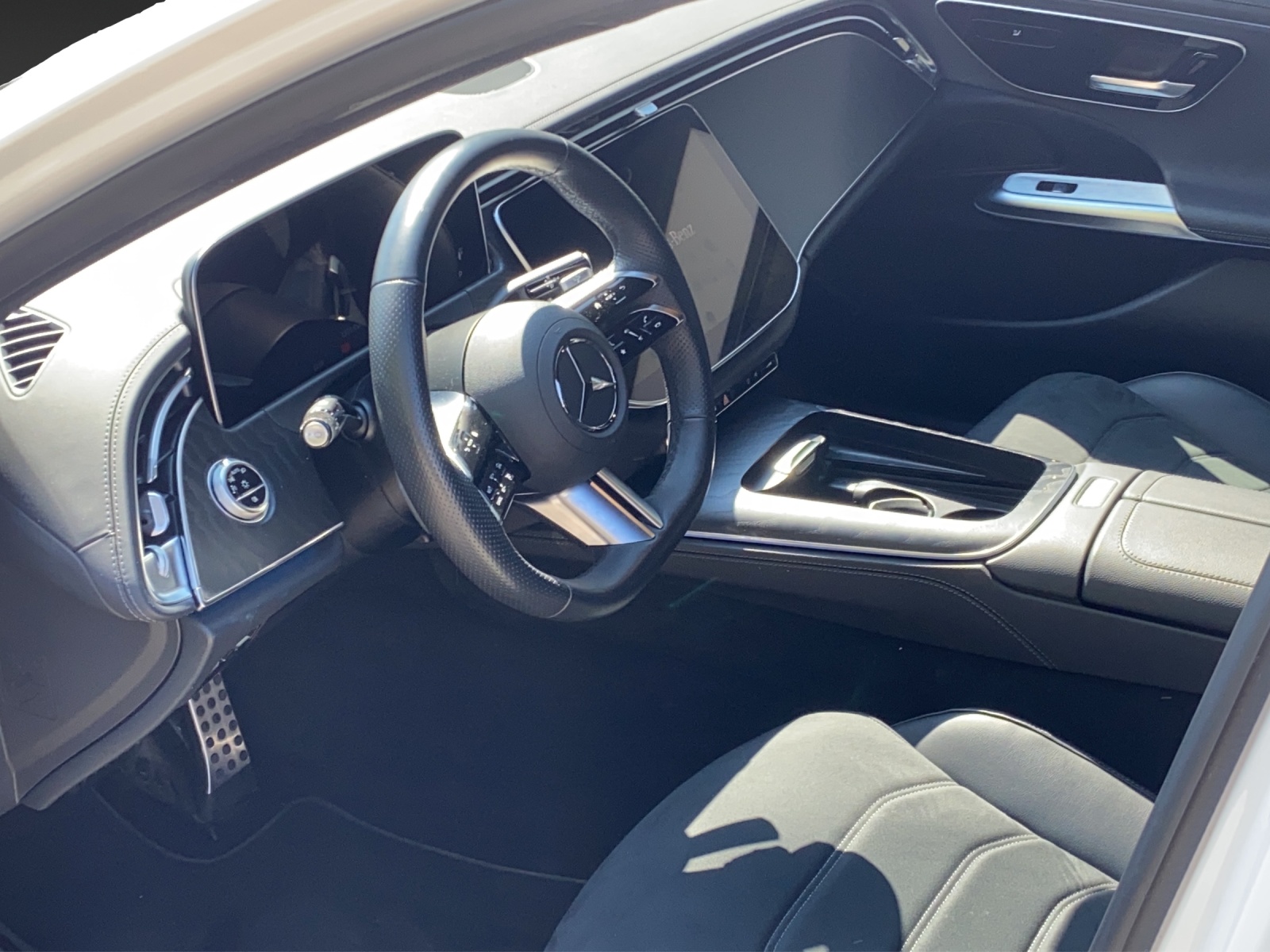 MERCEDES-BENZ E 220 D AMG-Line Night-Paket, Neues Model-image-8