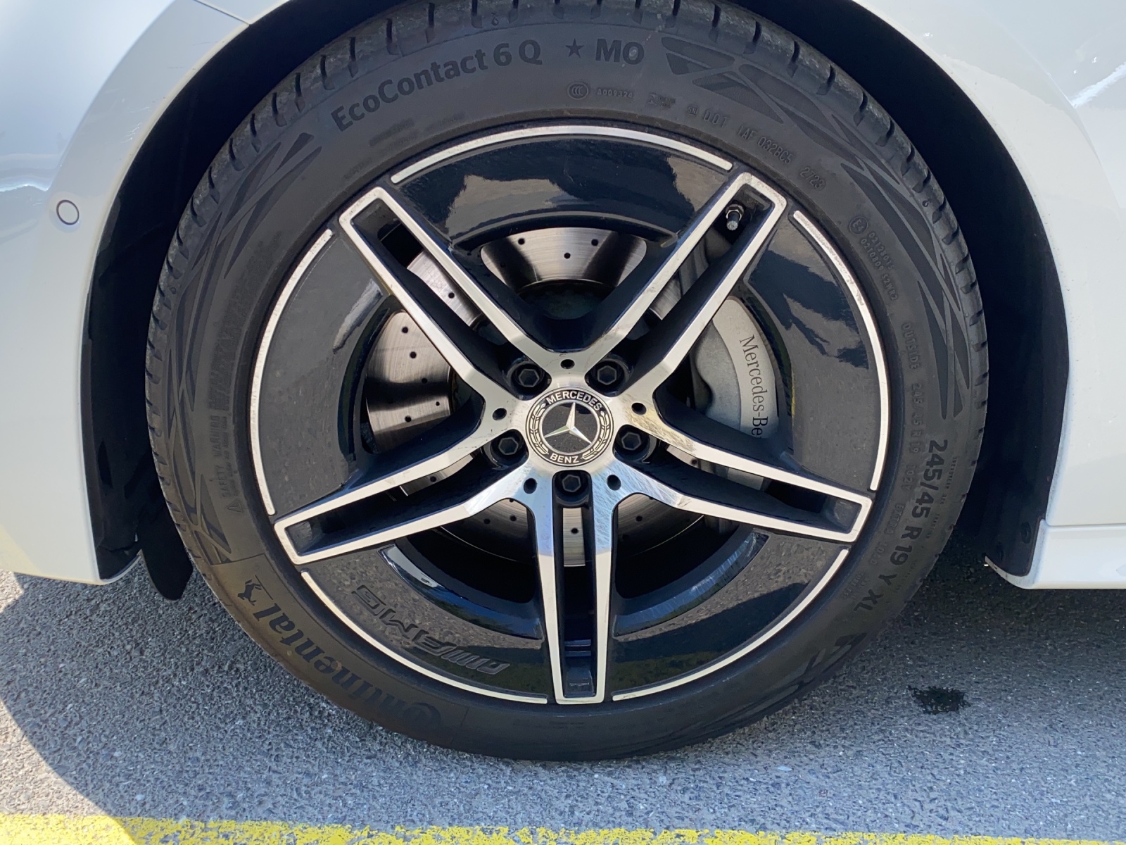 MERCEDES-BENZ E 220 D AMG-Line Night-Paket, Neues Model-image-19