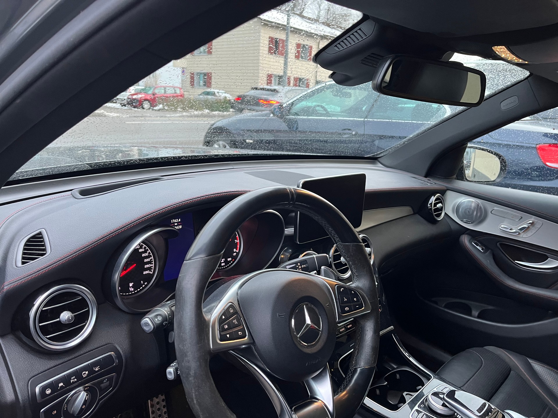 MERCEDES-BENZ GLC 43 AMG 4Matic 9G-Tronic-image-5
