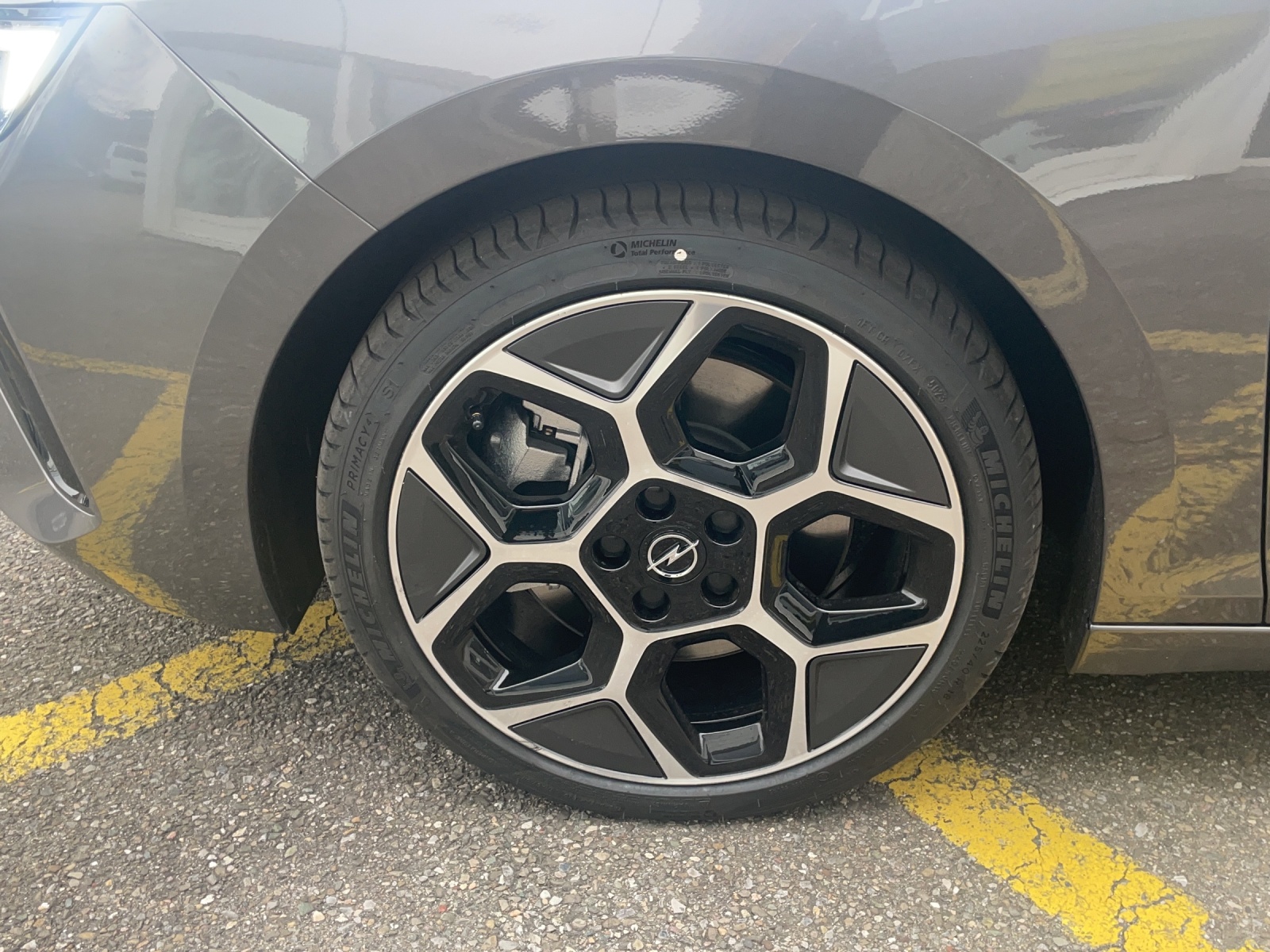 OPEL Astra 1.6 T PHEV 180 Swiss Premium-image-13