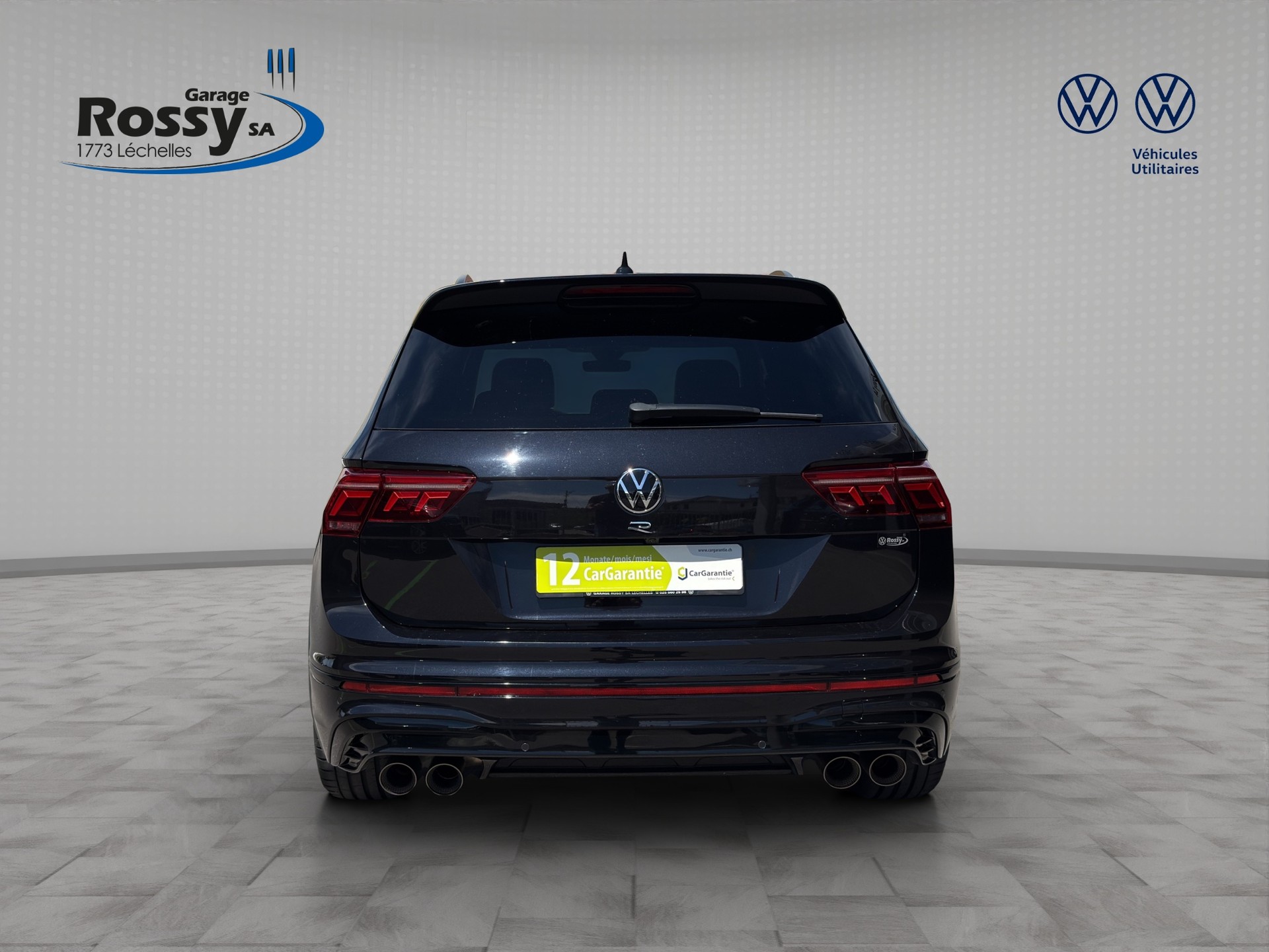 VW Tiguan 2.0TSI R 4Motion DSG-image-4