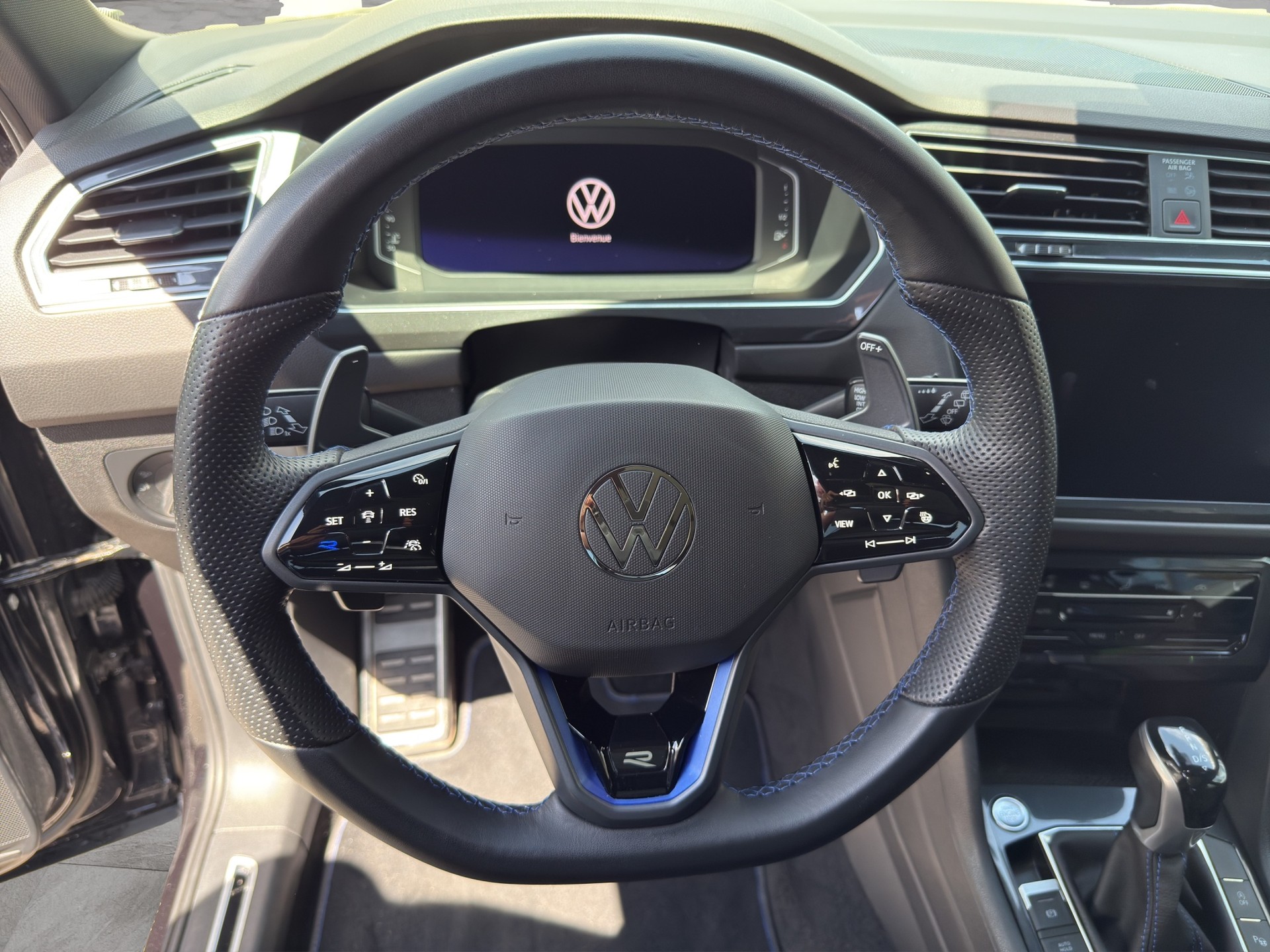 VW Tiguan 2.0TSI R 4Motion DSG-image-9
