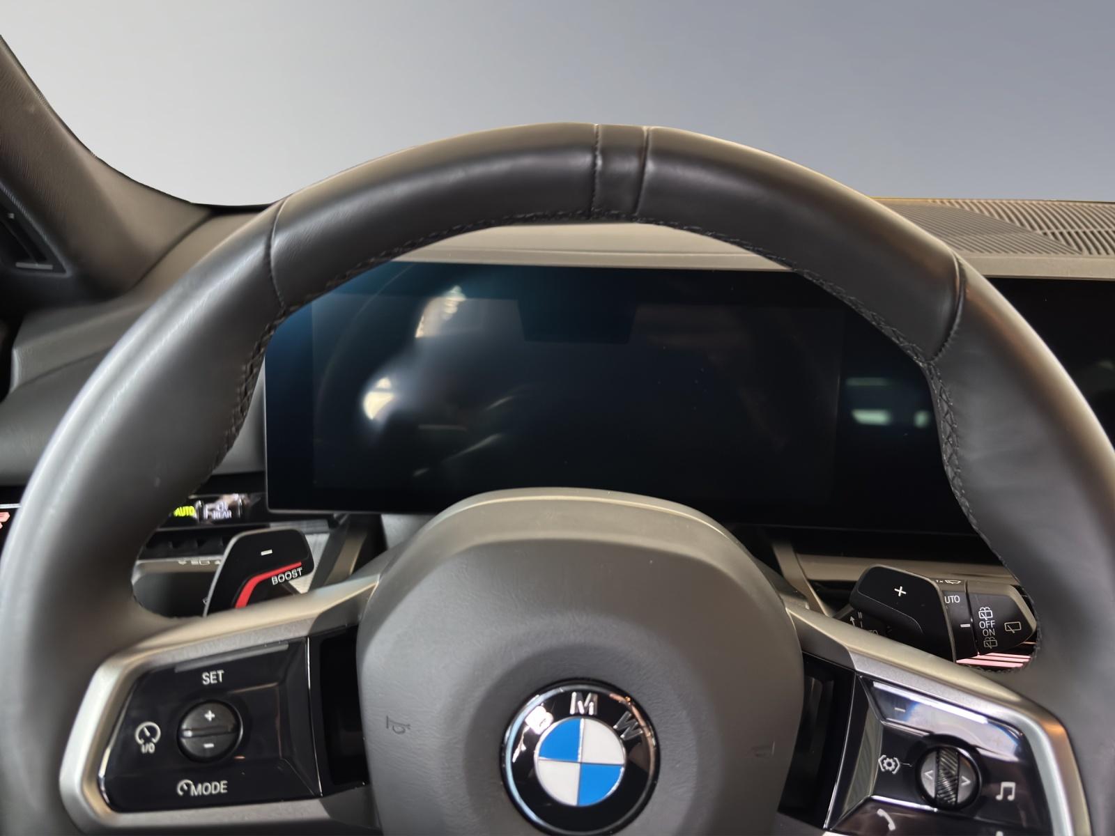 BMW 520d xDrive Touring-image-4