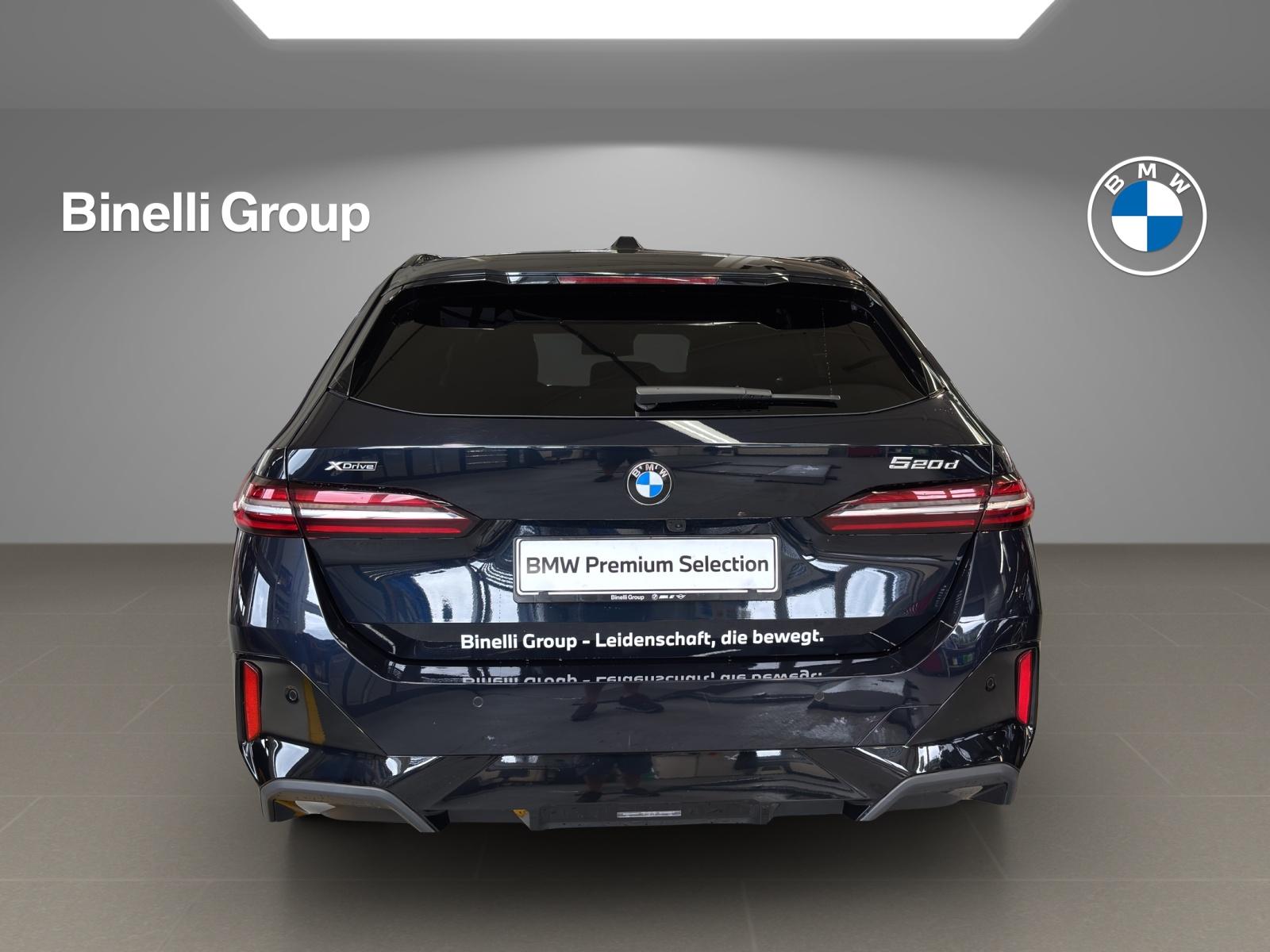 BMW 520d xDrive Touring-image-13