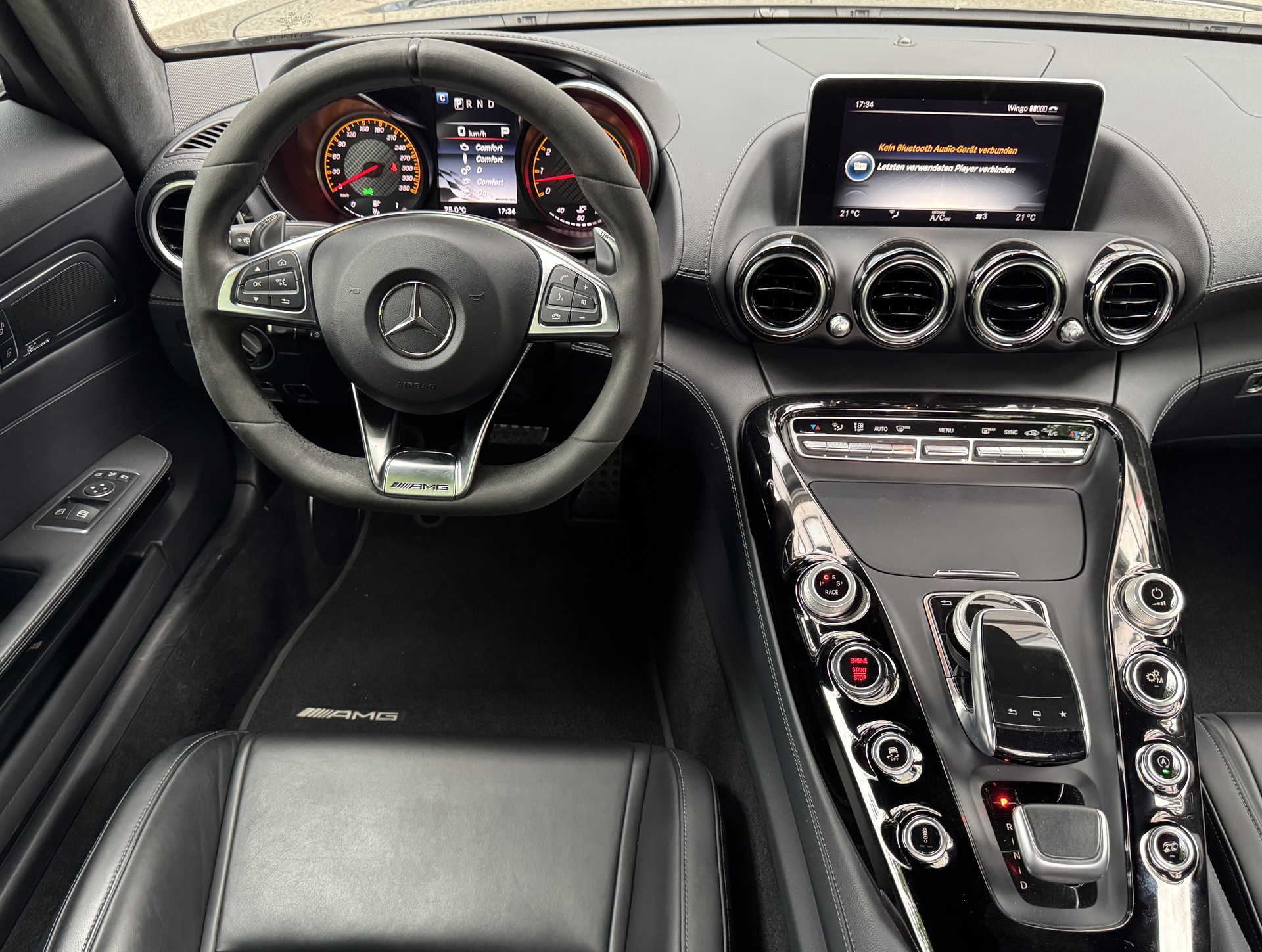MERCEDES-BENZ AMG GT S 510PS Black Edition° Speedshift DCT [ Performance Sitze ] [ Performance Abgasanlage ] [ AMG Night Paket ]-image-9